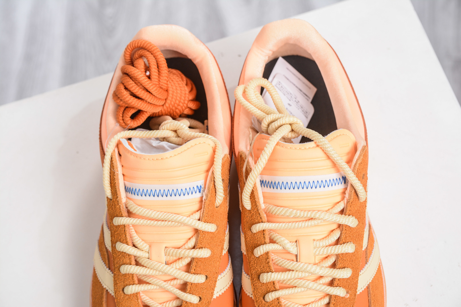 230 top纯原 Bad Bunny x adidas originals GAZELLE INDOOR 橙色 JS5050