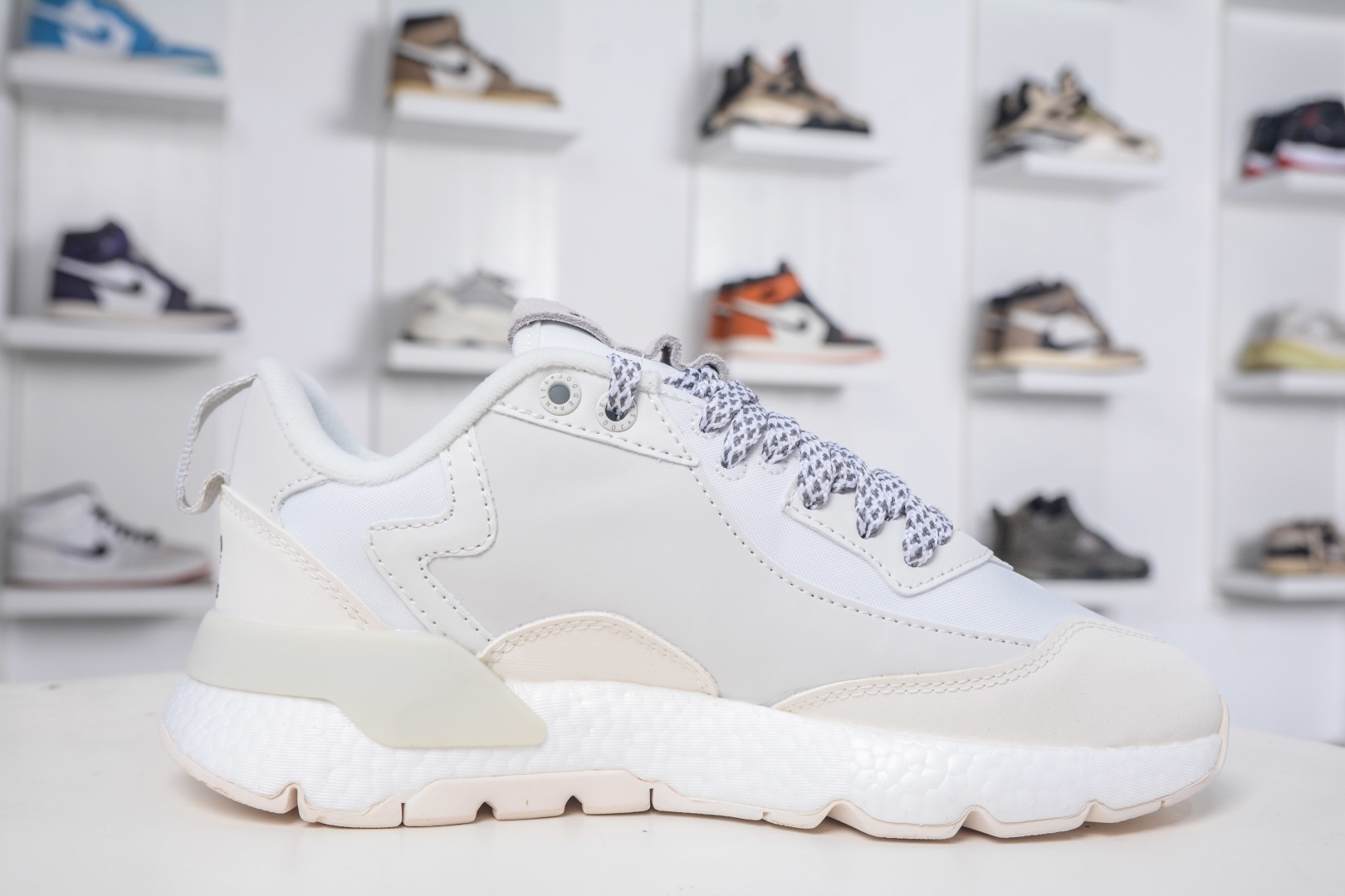 Adidas Originals Nite Jogger: Retro-Style Reflective Running Shoes for Men & Women 3 cmp i1758995056680 5162 0 2
