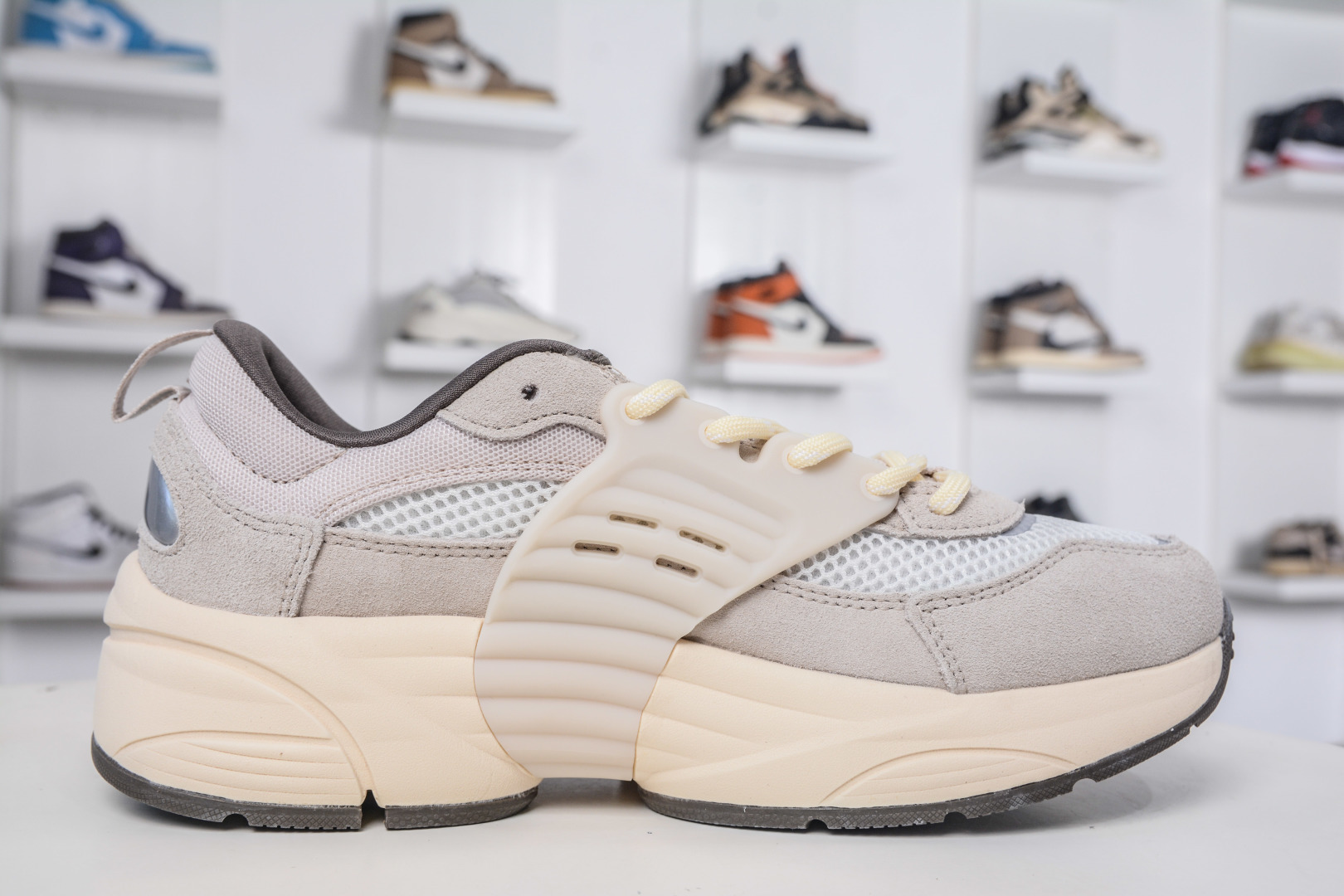 220 Jordan Trunner O/S 经典百搭 透气 生活休闲鞋 IB3722-101