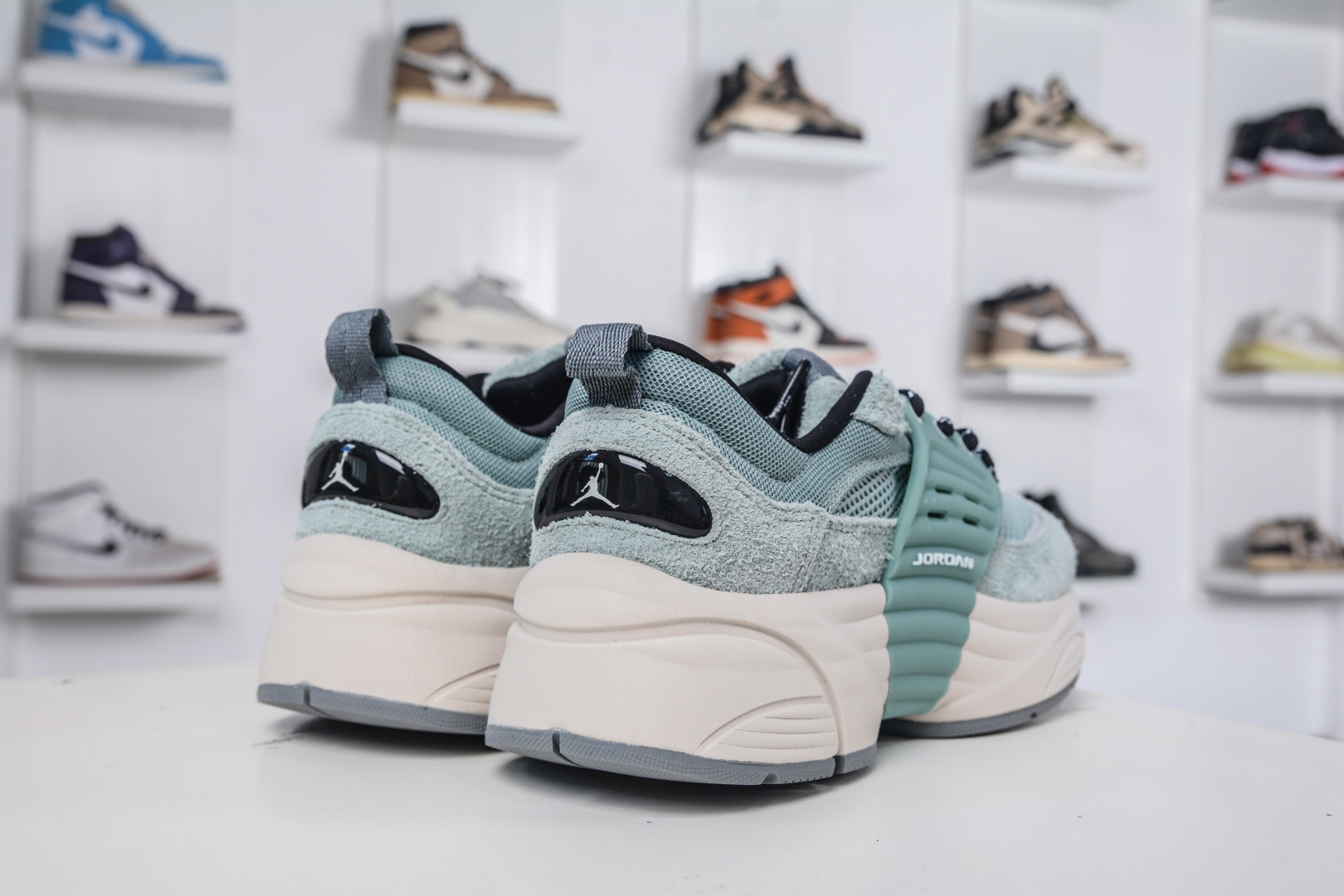 Jordan Trunner O/S Casual Lifestyle Shoes - Breathable & Versatile Comfort 7 cmp i1758995273938 2903 0 5