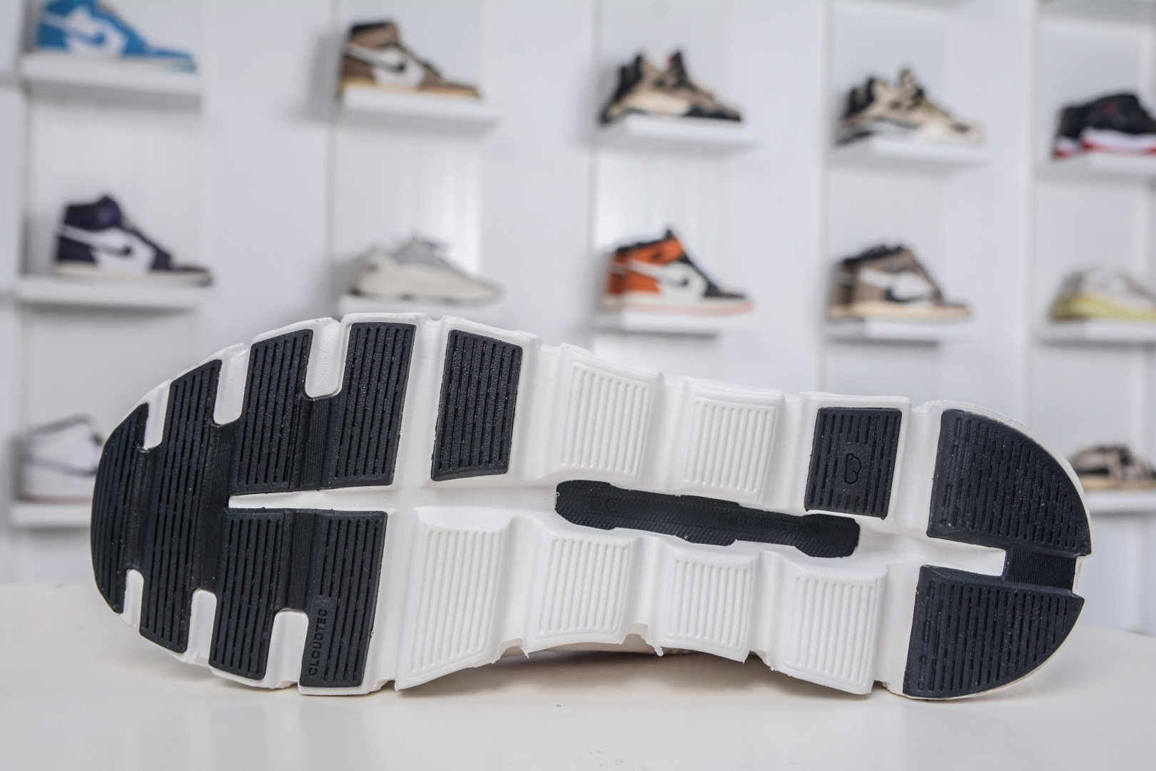 On Running Cloud 6 Push Women's Sneakers | Outdoor Street Style | Size 40-45 6 cmp i1758995393940 9260 0 4