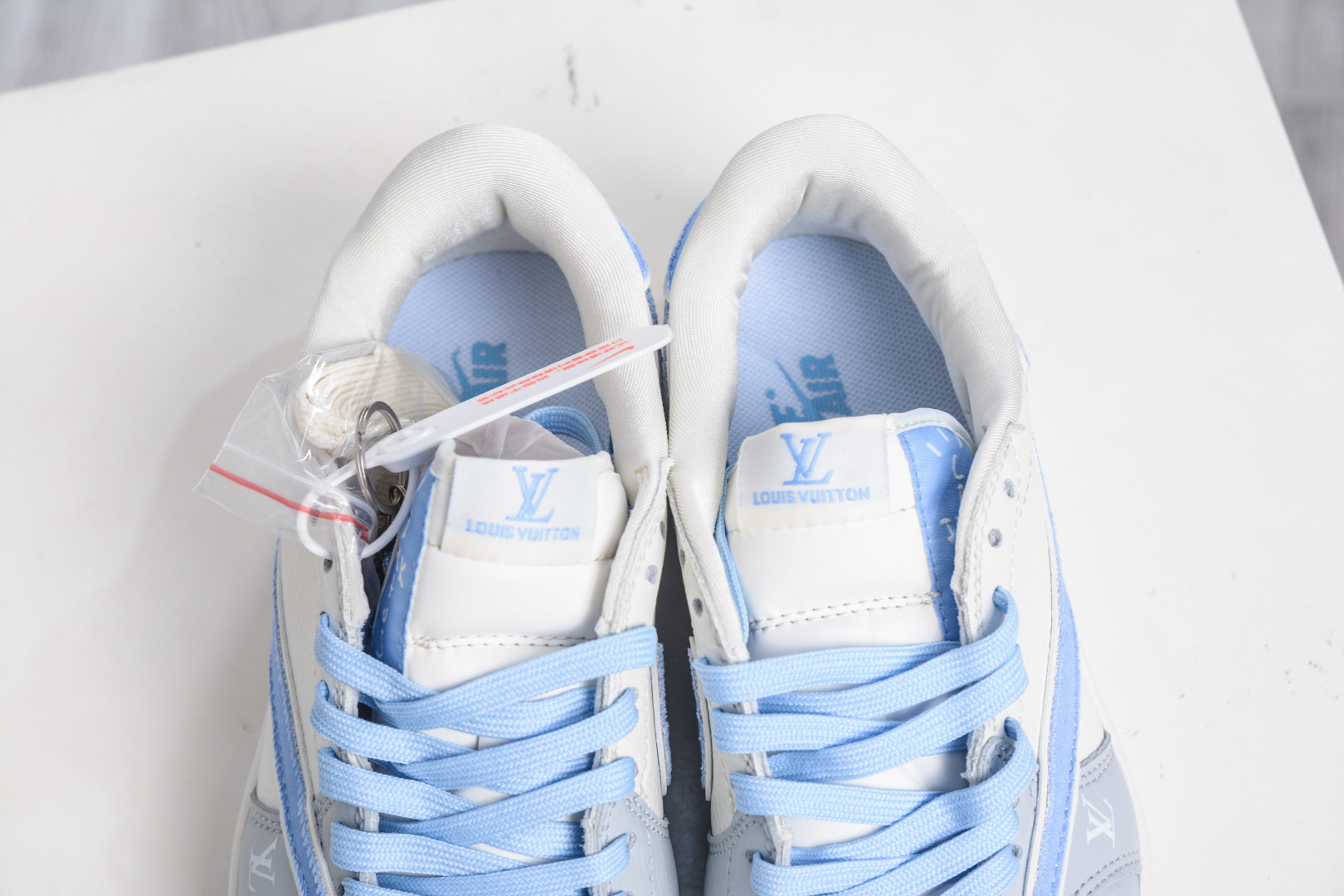 TS x Air Jordan x Louis Vuitton Air Jordan 1 Low - Grey Blue 8 cmp i1758995448861 2915 0 7