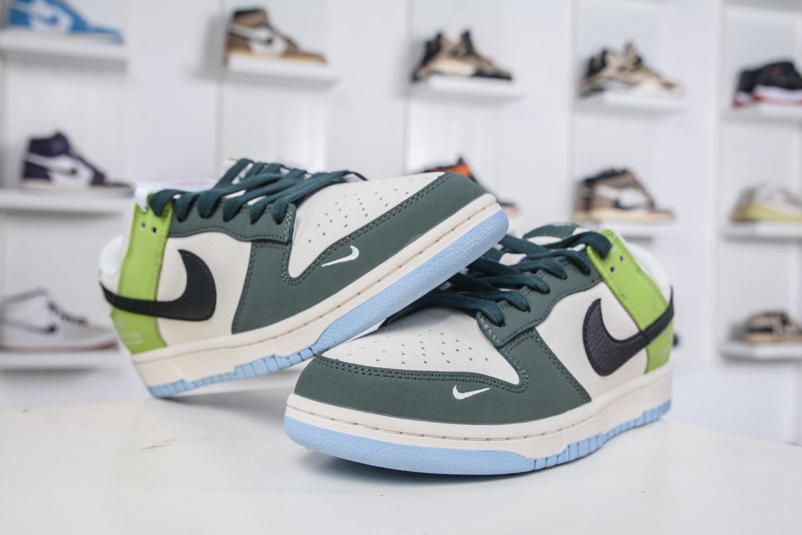 Nike SB Dunk Low x Balenciaga White Green Black,Original Leather Sneakers 4 cmp i1758995608771 6725 0 3