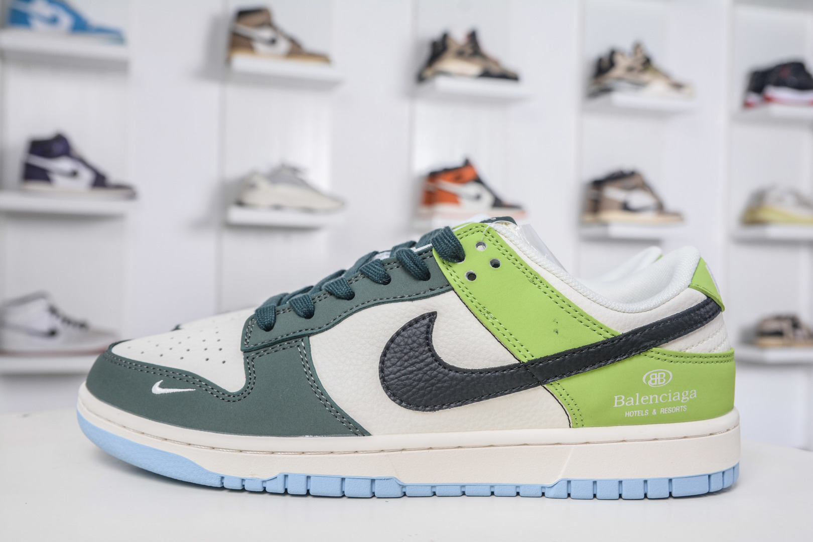 Nike SB Dunk Low x Balenciaga White Green Black,Original Leather Sneakers 1 cmp i1758995608773 3229 0 0