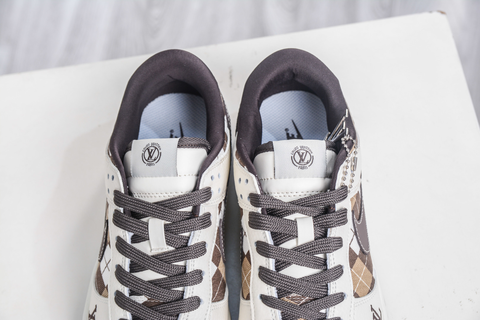 Nike SB Dunk Low x Louis Vuitton White Brown Grid, Premium Quality 9 cmp i1758995666318 8890 0 8