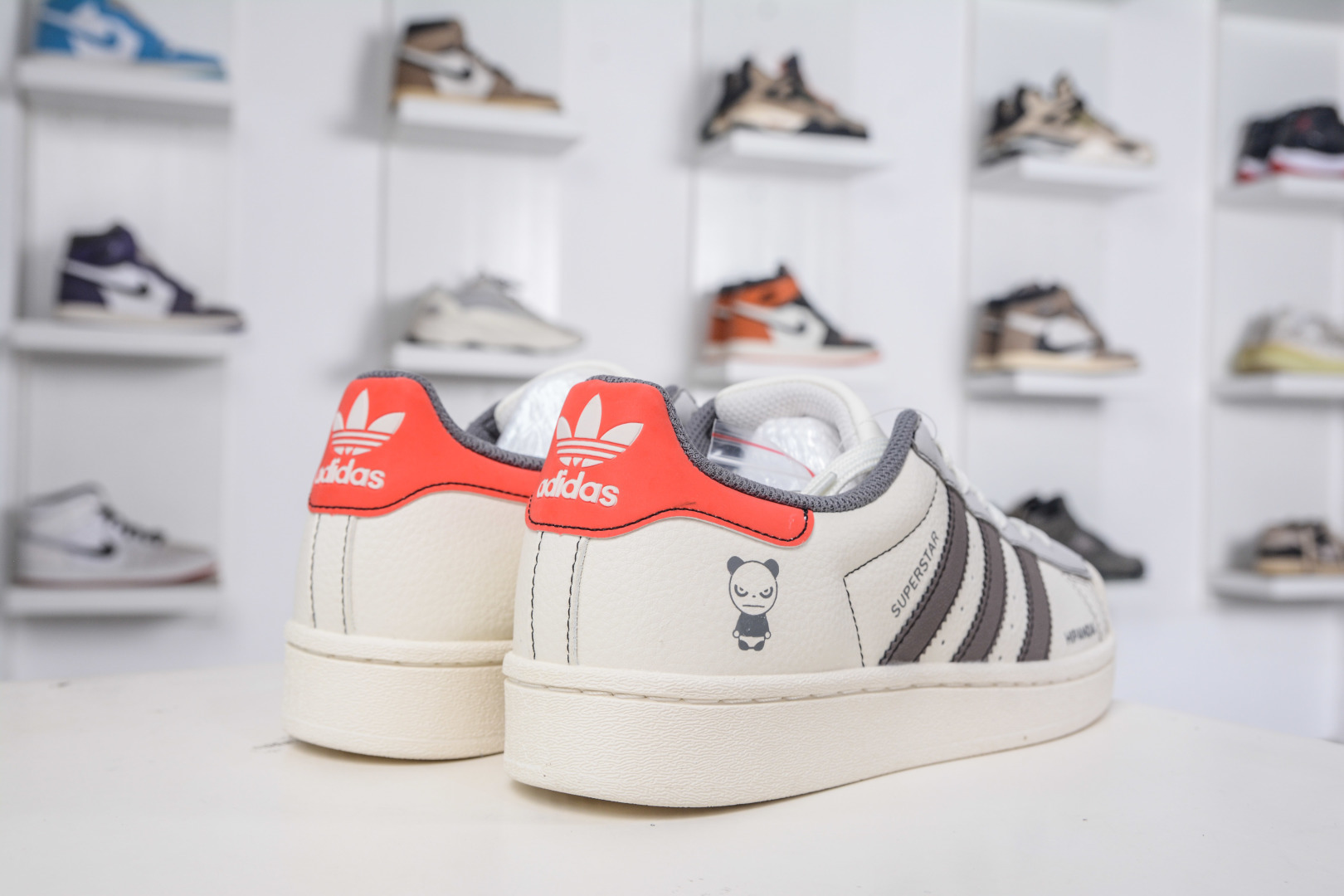 230 AD Originals Superstar x HIRANDA 米白棕红 经典复古贝壳头板鞋 QF5801