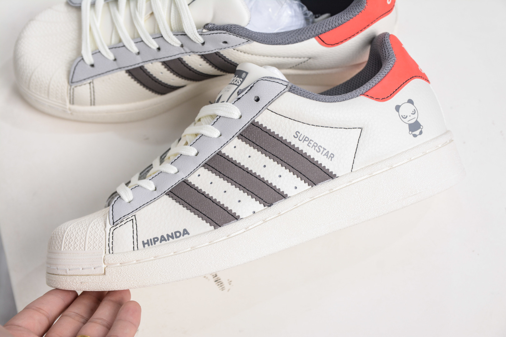 230 AD Originals Superstar x HIRANDA 米白棕红 经典复古贝壳头板鞋 QF5801