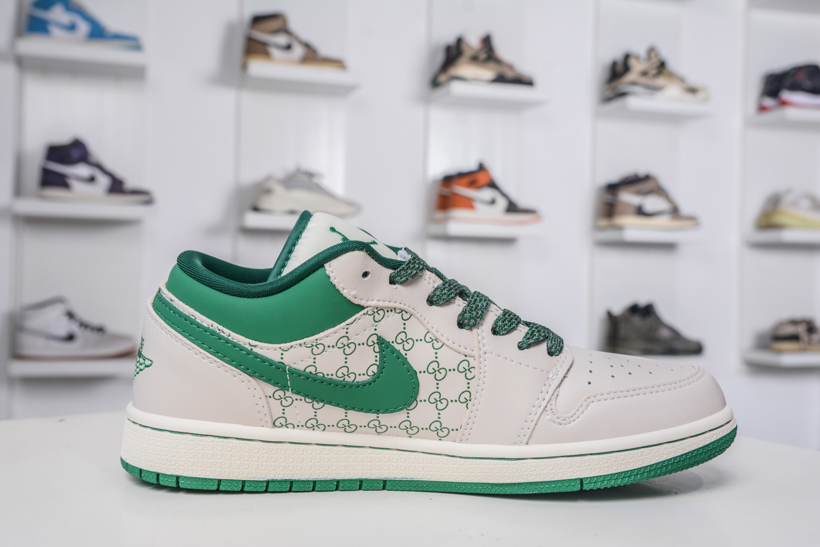 270 Air Jordan 1 Retro Low x GUCCI 古驰联名-米白绿 QD1988-001