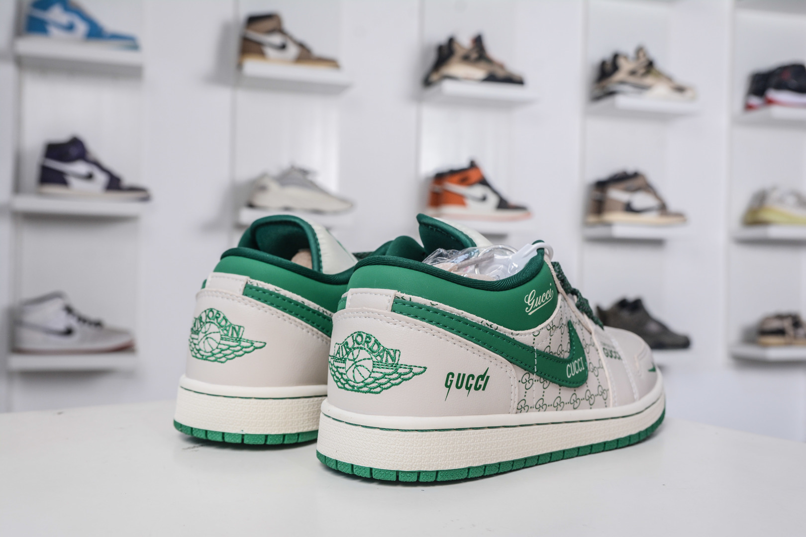 270 Air Jordan 1 Retro Low x GUCCI 古驰联名-米白绿 QD1988-001
