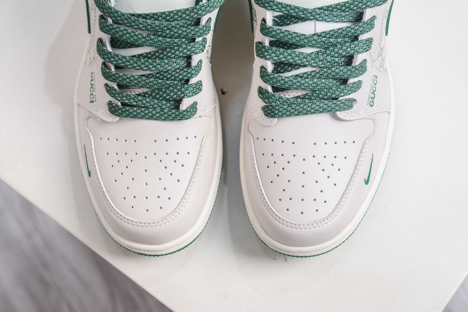 270 Air Jordan 1 Retro Low x GUCCI 古驰联名-米白绿 QD1988-001