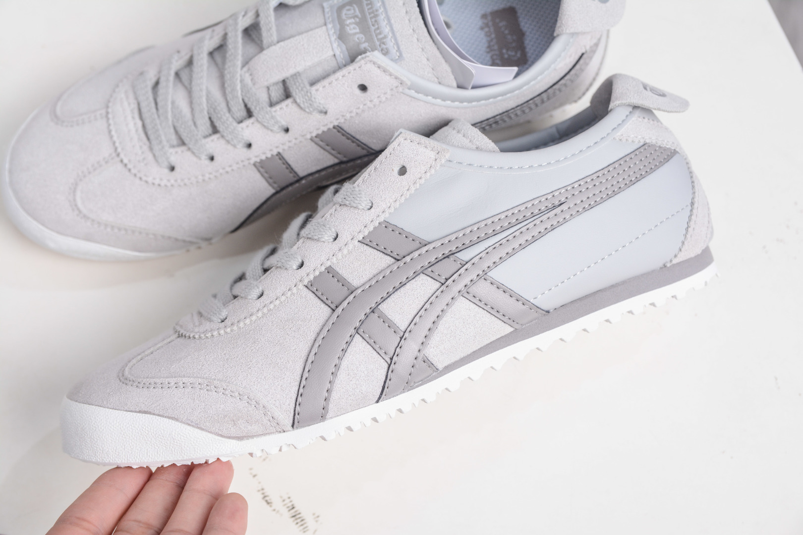 140 Asics 鬼冢虎 Mexico 66 VIN 印尼厂 1183C521-020