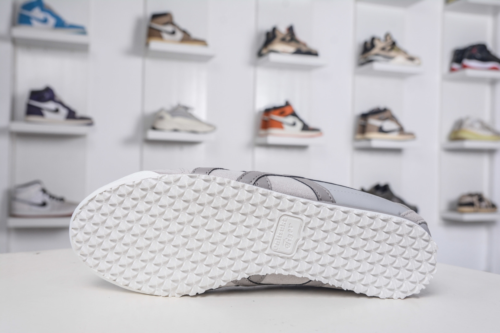 140 Asics 鬼冢虎 Mexico 66 VIN 印尼厂 1183C521-020