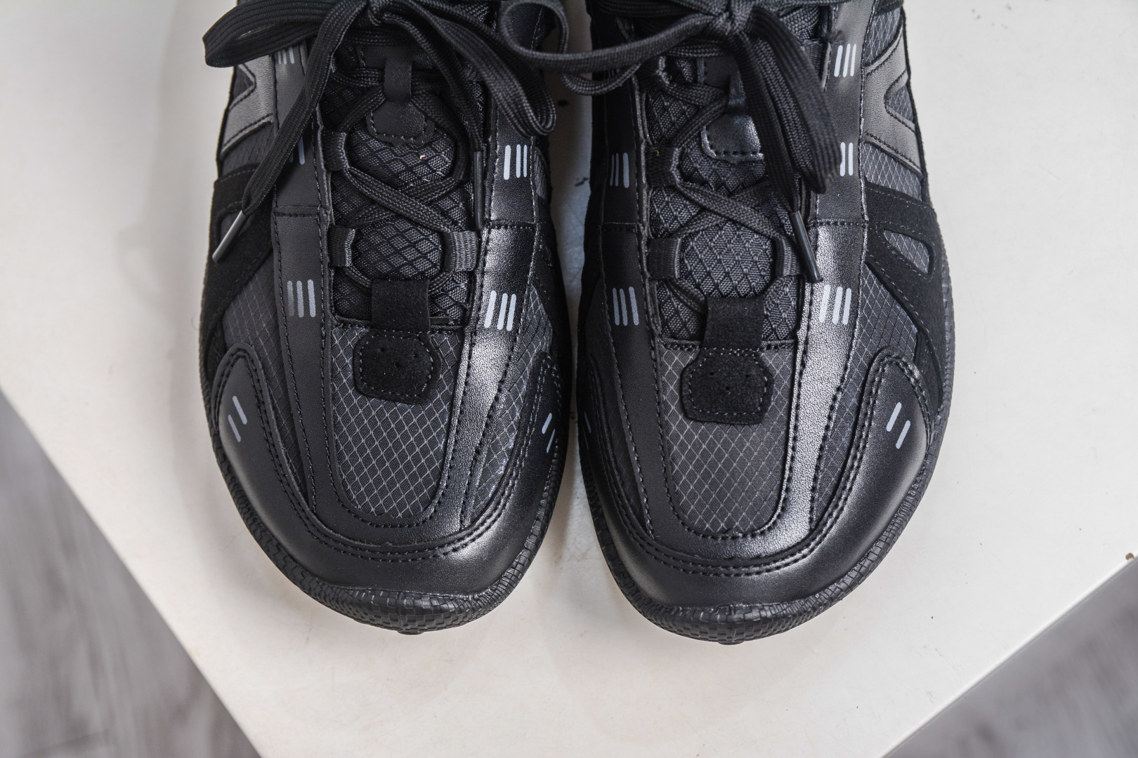 280 ECCO爱步运动鞋 2025年新款户外运动薄底赤足鞋休闲鞋男女 健步轻巧百搭 全新BIOM LITE系列创新薄底运动鞋