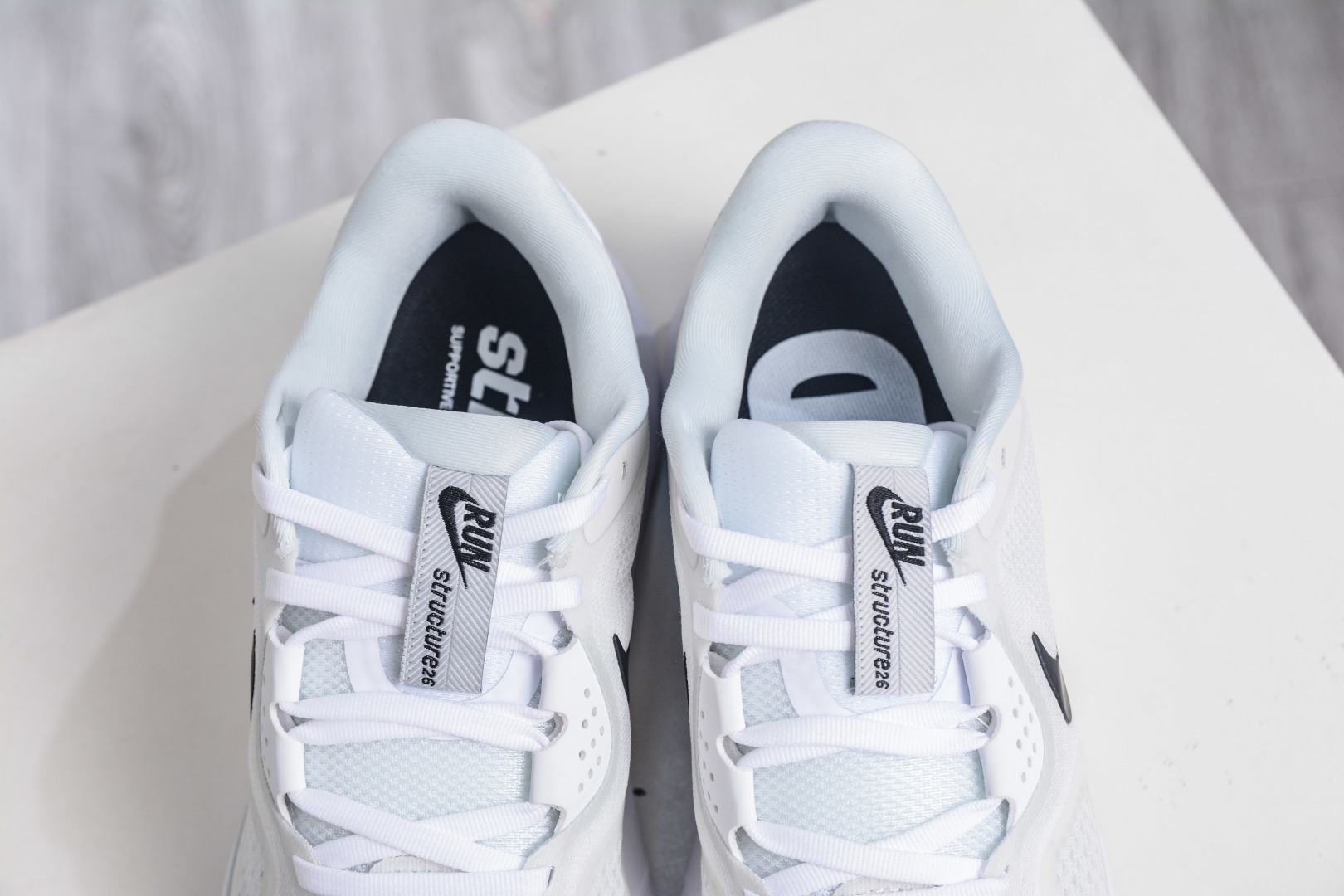 Nike Air Zoom Structure 26 Lightweight Running Shoes - Breathable Comfort 8 cmp i1759601436000 8102 0 7