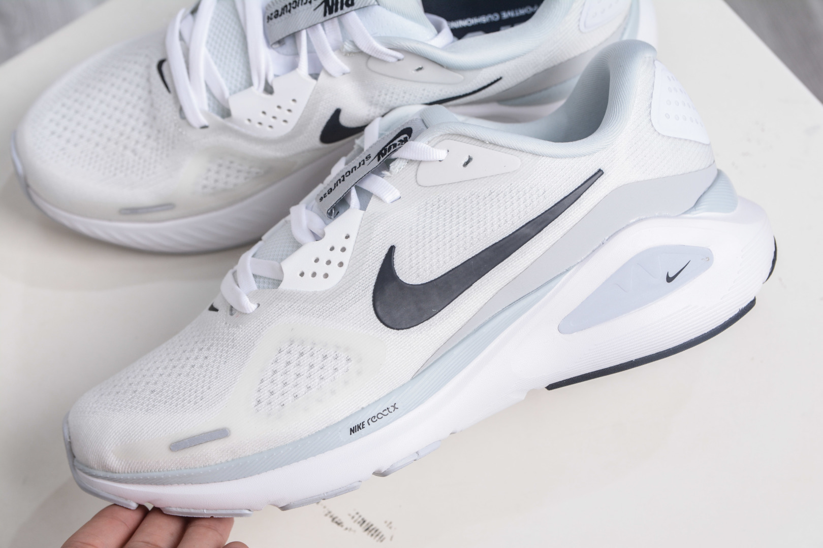 Nike Air Zoom Structure 26 Lightweight Running Shoes - Breathable Comfort 7 cmp i1759601436001 7858 0 6