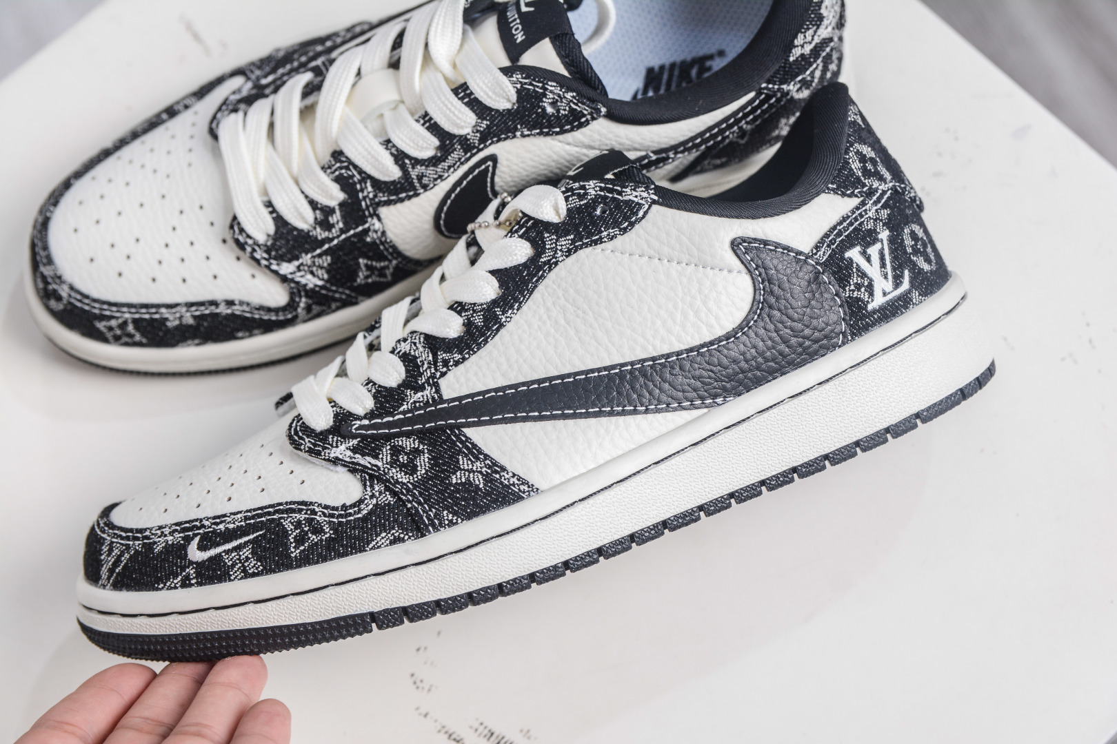 TS x Air Jordan x Louis Vuitton Air Jordan 1 Low White Black Denim 8 cmp i1759601634069 1424 0 6