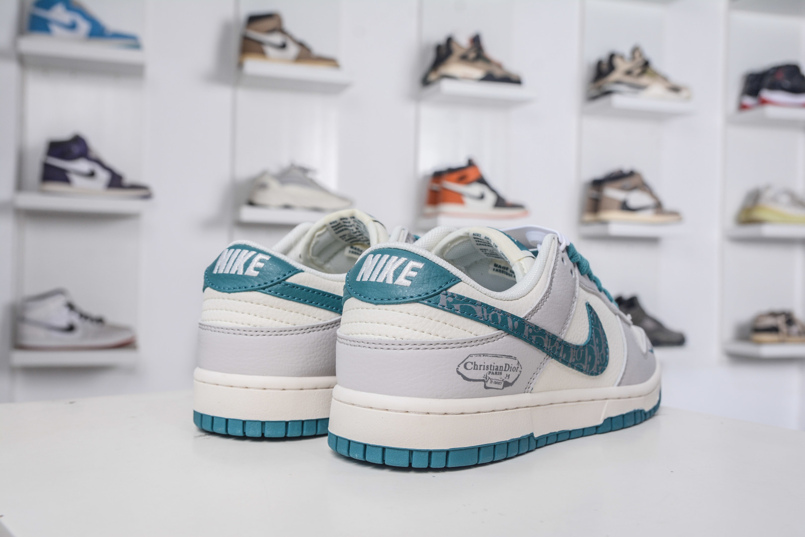 Nike SB Dunk Low x Dior Collab: Premium Grey, White & Green Sneakers 7 cmp i1759601760079 2270 0 5