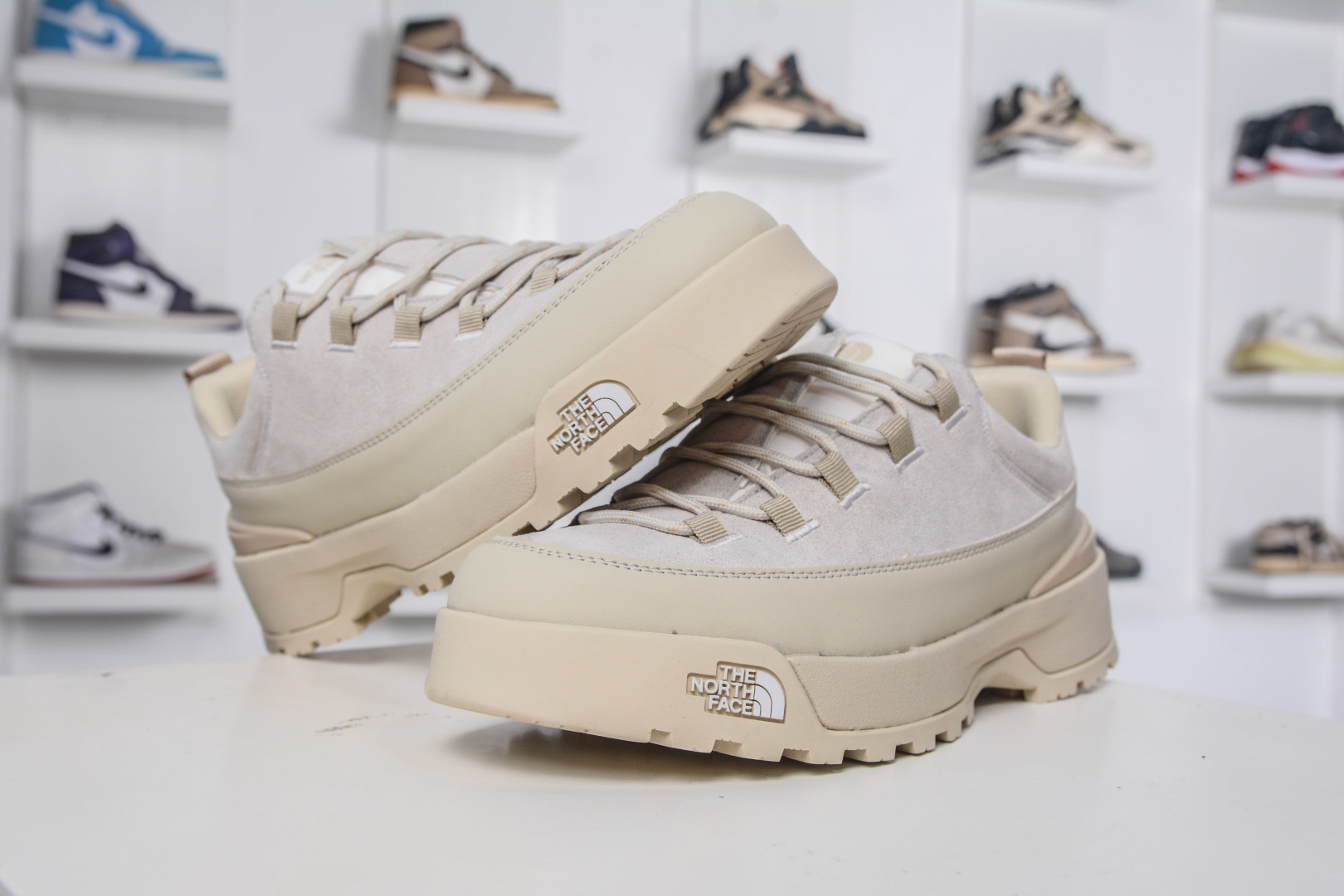 The North Face Glenclyffe Low-Top Hiking Shoes - Comfortable & Versatile 4 cmp i1759601884247 2098 0 3