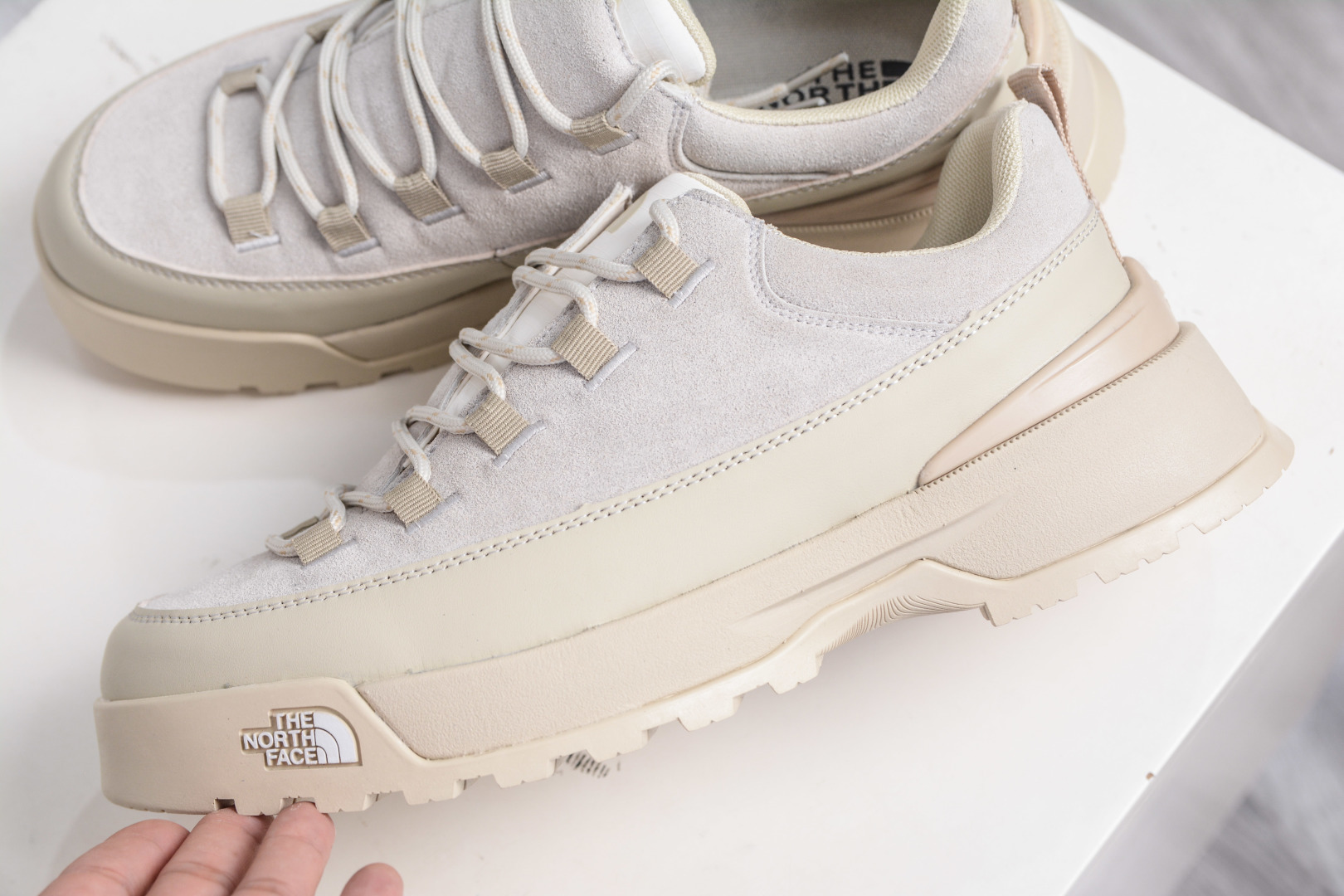 The North Face Glenclyffe Low-Top Hiking Shoes - Comfortable & Versatile 7 cmp i1759601884249 5820 0 6