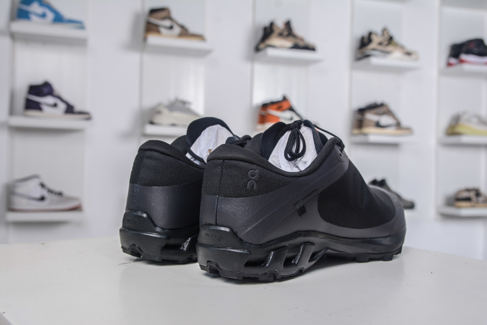 POST ARCHIVE FACTION (PAF) x On Cloudventure Peak Trail Running Shoes 7 cmp i1759602107961 2211 0 5