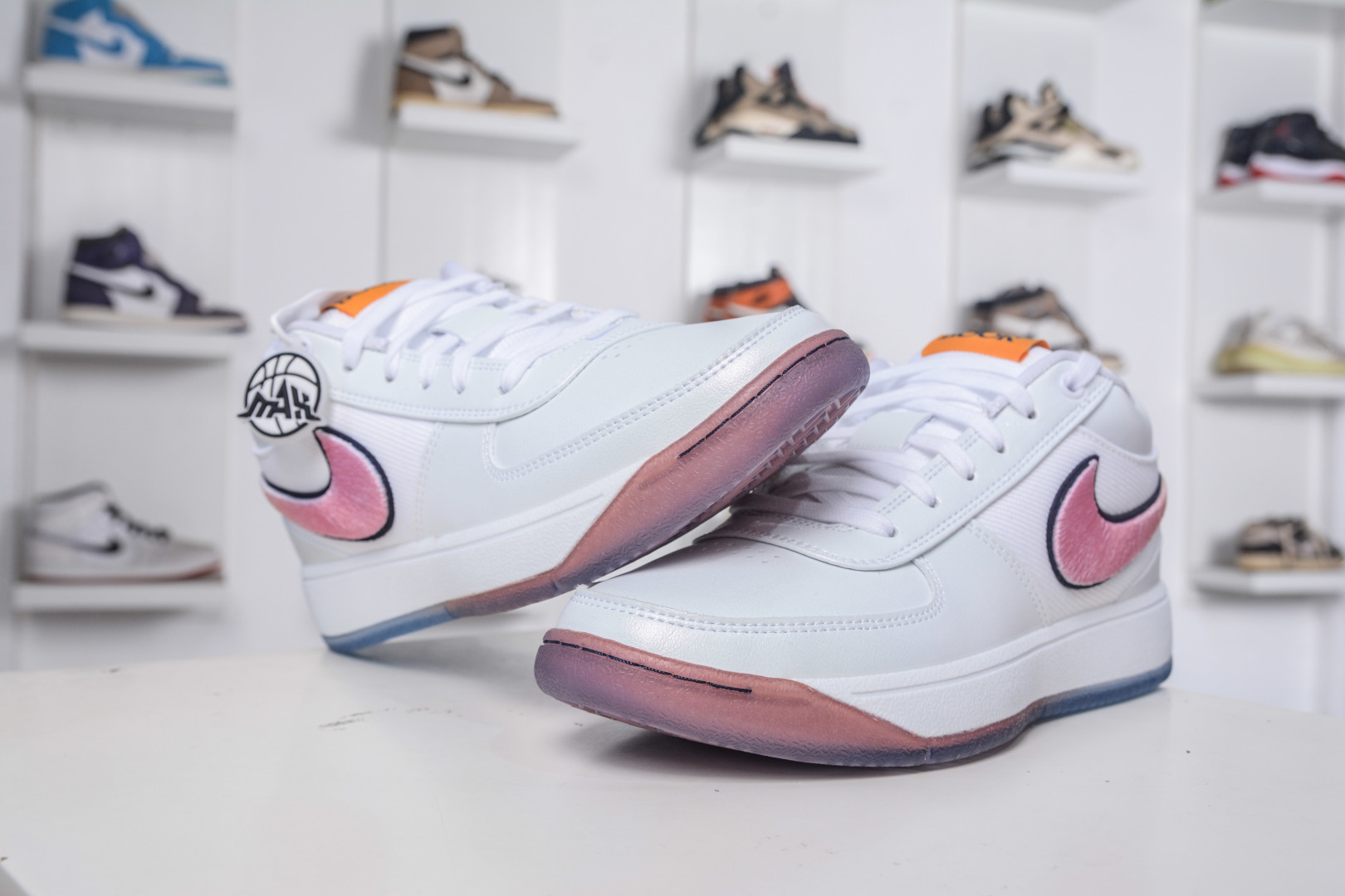 Nike Book 1 Devin Booker Basketball Shoes - White/Pink, Enhanced Cushioning 5 cmp i1759602836882 6886 0 3