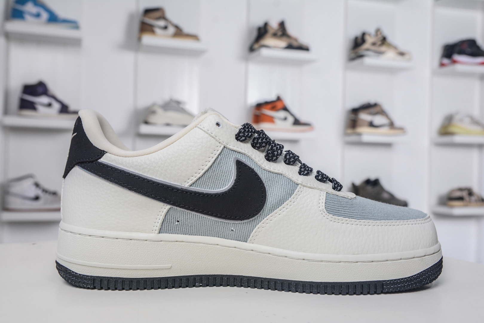 260 Gucci x NIke Air Force 1 古驰联名-米灰黑 YF9511-808