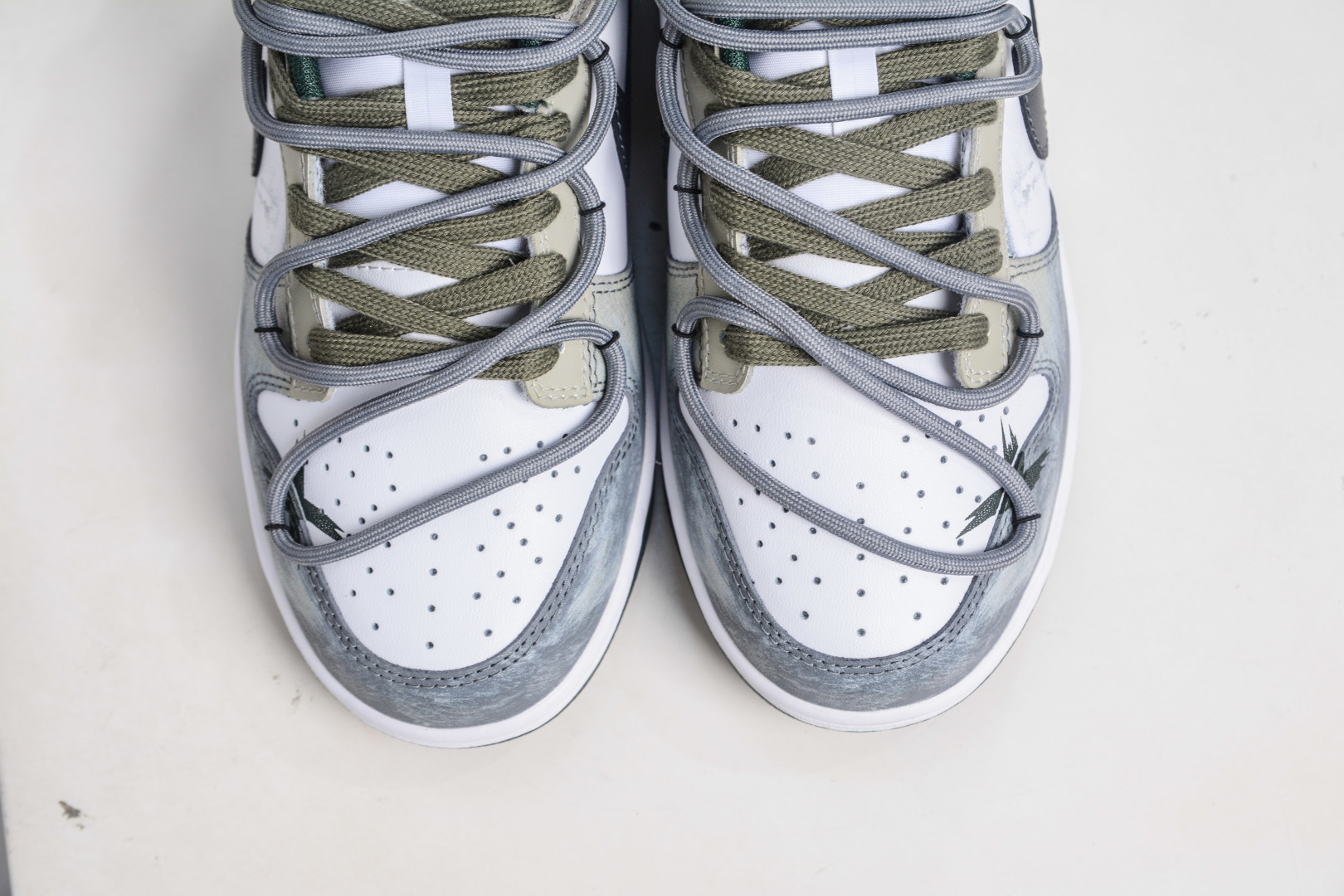 270 Nike Dunk Low 氧化车间 墨绿色 此款以氧化车间为灵感白灰绿的层次渐变 DV0833-111-Chinese UA Cheap High Quatity Brand Clothes Bags handbags Sneakers wholesale wholesaler seller from China Factory suppliers Fashion Clothing Shoes best Quality Beautiful Price 270 Nike Dunk Low 氧化车间 墨绿色 此款以氧化车间为灵感白灰绿的层次渐变 DV0833-111