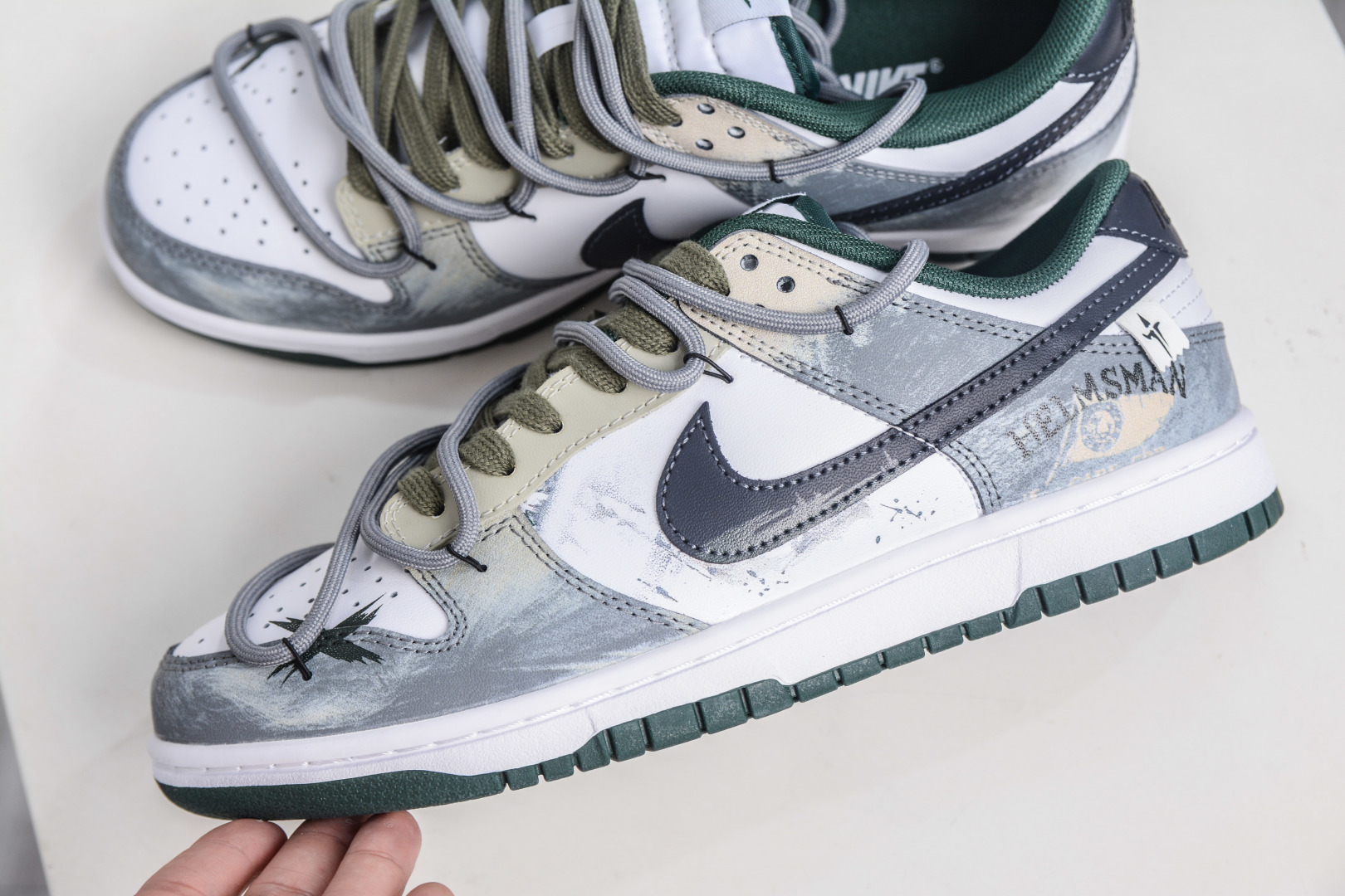 270 Nike Dunk Low 氧化车间 墨绿色 此款以氧化车间为灵感白灰绿的层次渐变 DV0833-111-Chinese UA Cheap High Quatity Brand Clothes Bags handbags Sneakers wholesale wholesaler seller from China Factory suppliers Fashion Clothing Shoes best Quality Beautiful Price 270 Nike Dunk Low 氧化车间 墨绿色 此款以氧化车间为灵感白灰绿的层次渐变 DV0833-111