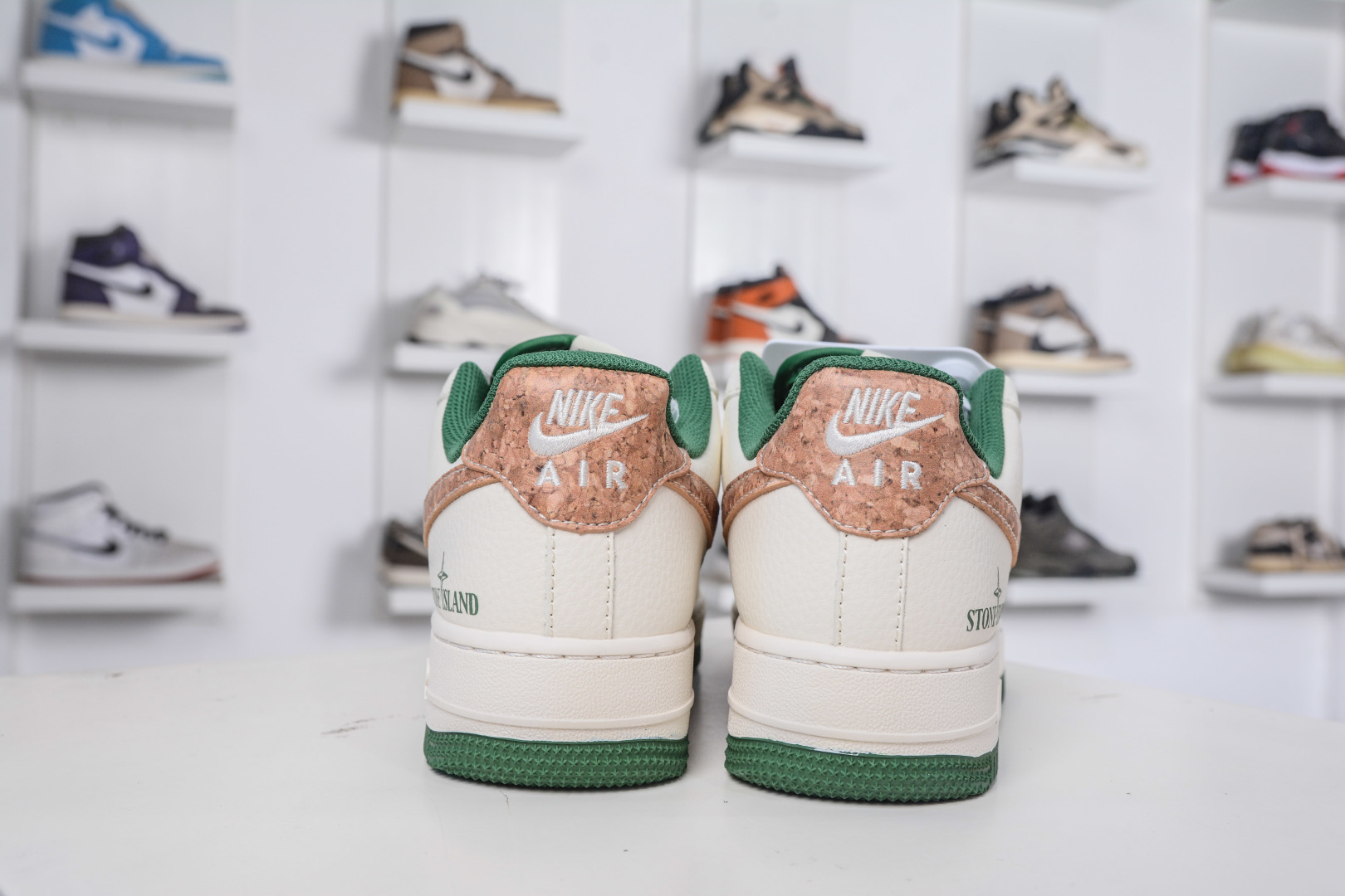 260 Nike Air Force 1 Low 07 x STONE TSLAND 石头岛联名-白绿棕 JP8028-010