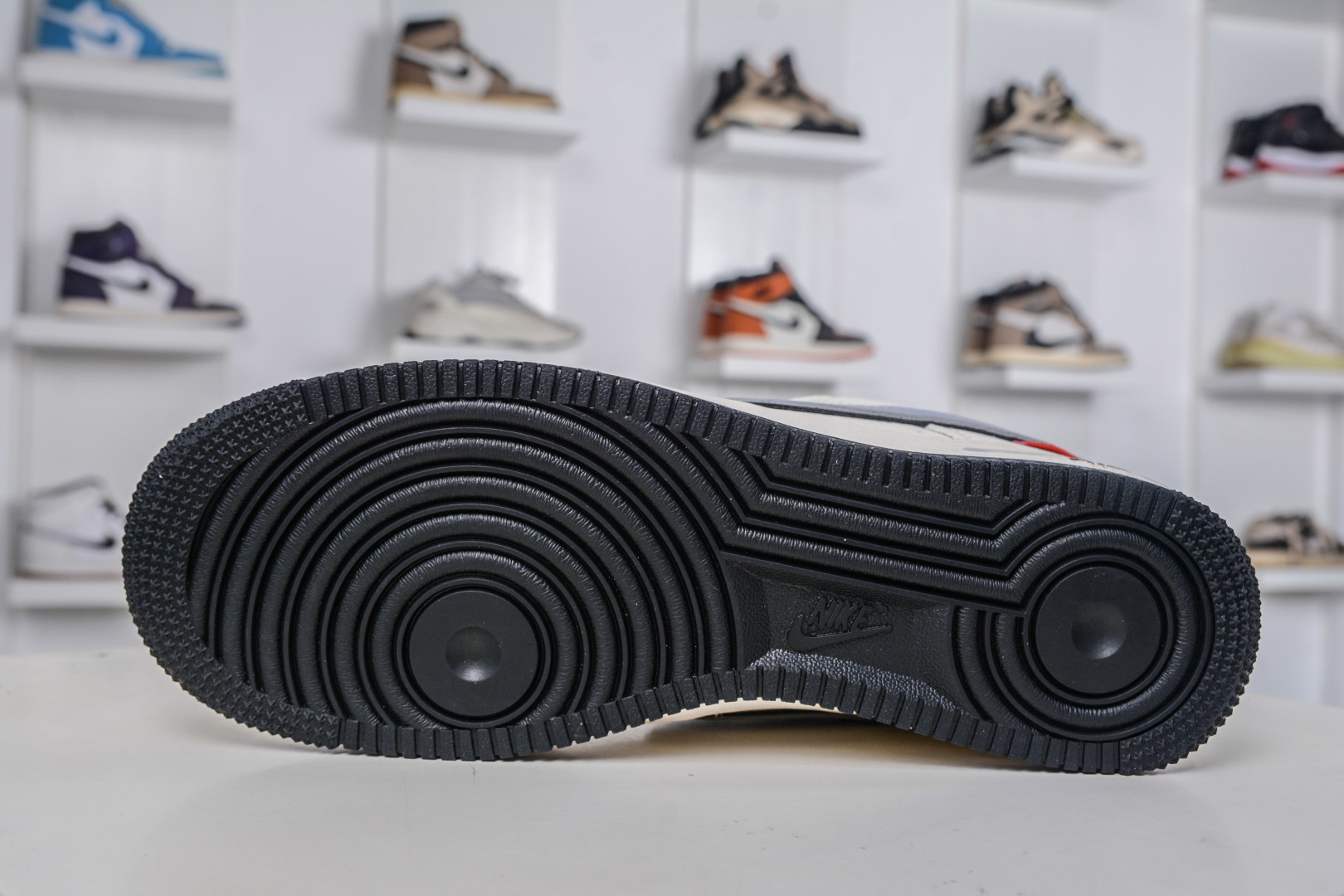 260 Nike Air Force 1 Low 07 x NIKE 耐克联名-米灰黑 JS8028-018