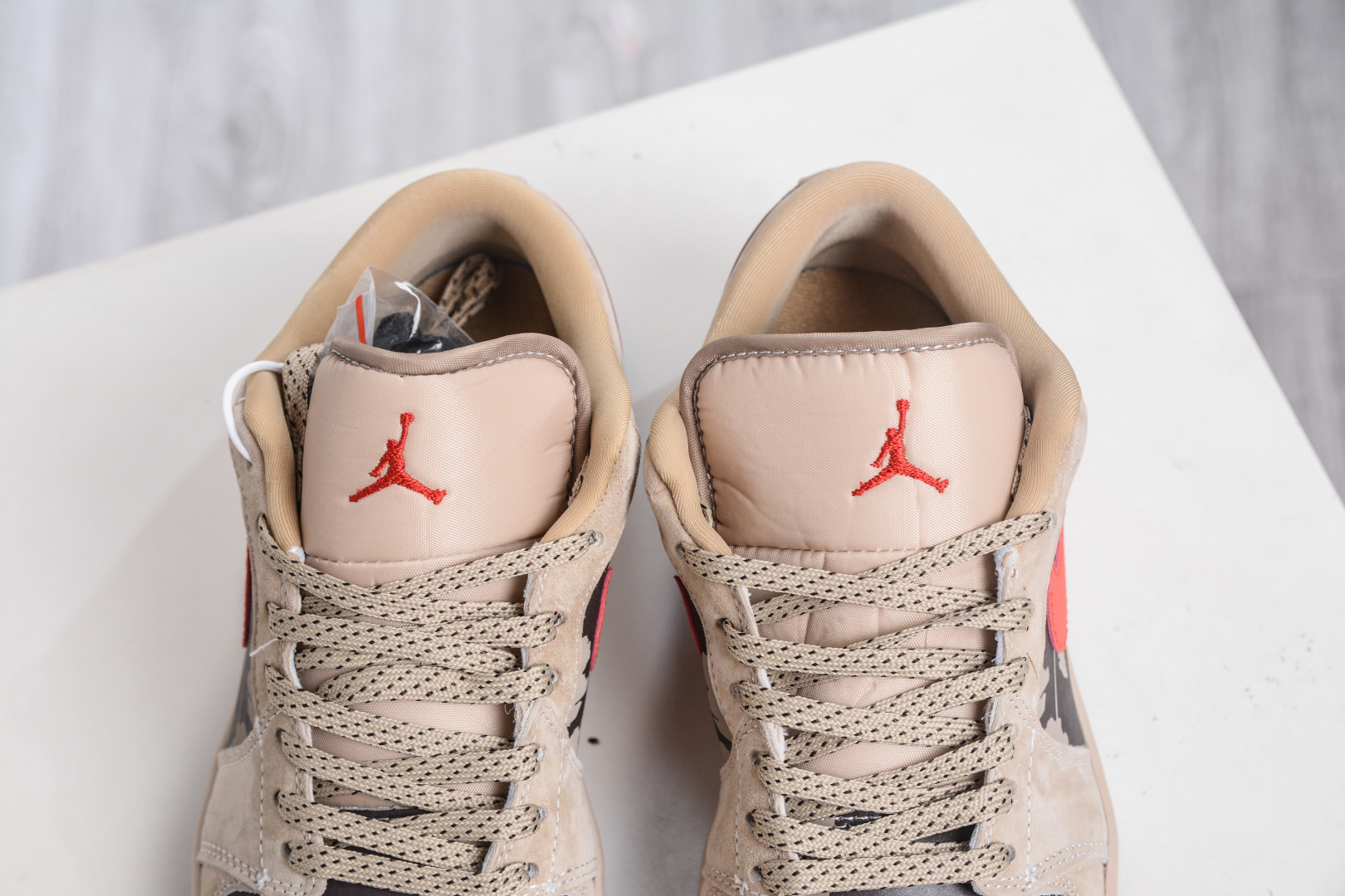 Air Jordan 1 Retro Low x Stussy Collab - Retro Wheat Custom Colorway 9 cmp i1760033067686 8442 0 7