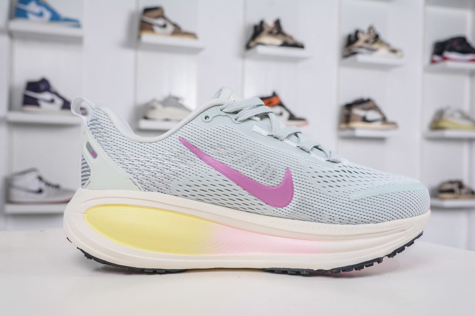 Nike Air Zoom Vomero 18 Women's Road Running Shoes - Light, Comfortable, and Stylish 4 cmp i1760118745763 2626 0 2