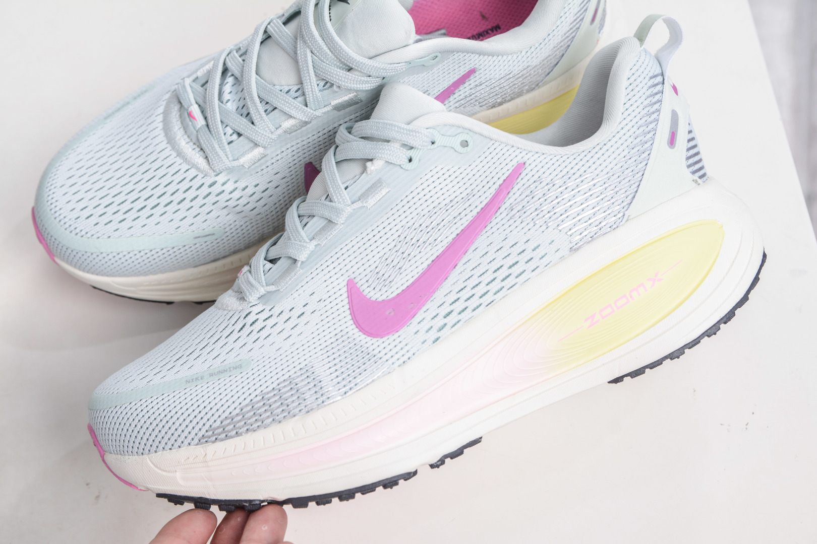 Nike Air Zoom Vomero 18 Women's Road Running Shoes - Light, Comfortable, and Stylish 8 cmp i1760118746729 7443 0 6
