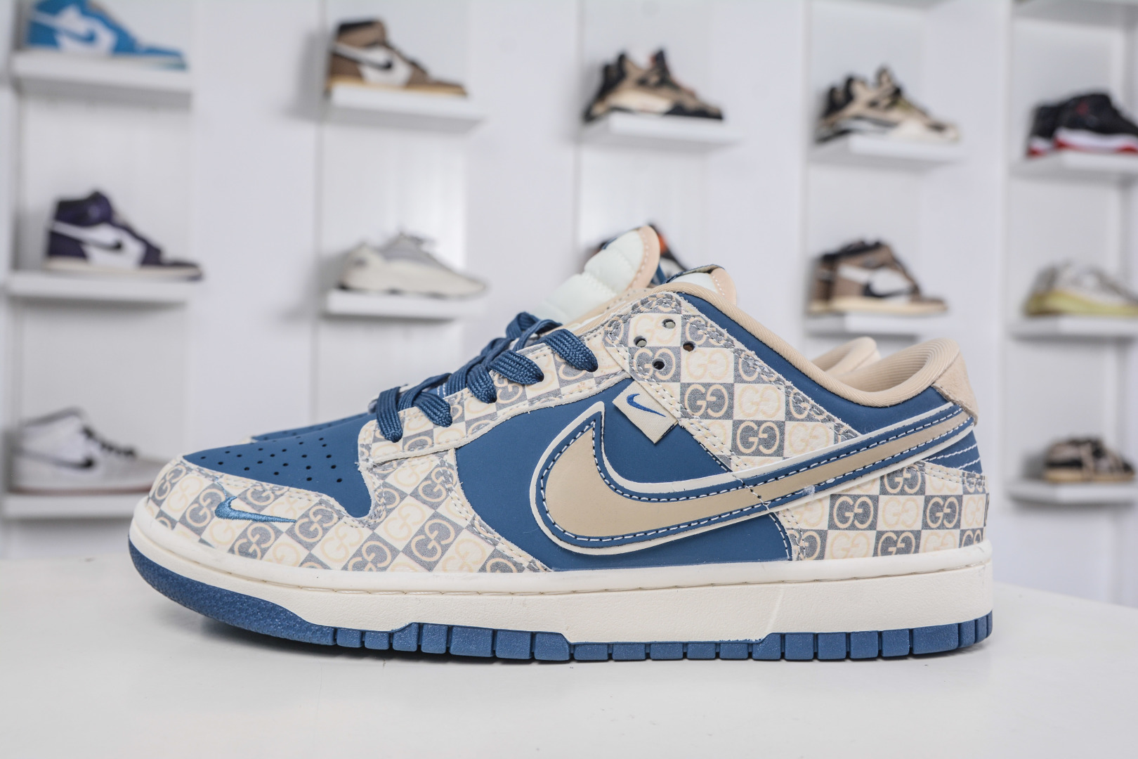 Nike SB Dunk Low x Gucci Collab - Khaki Blue Pattern, Premium Quality Sneakers 1 cmp i1760119331807 3868 0 0