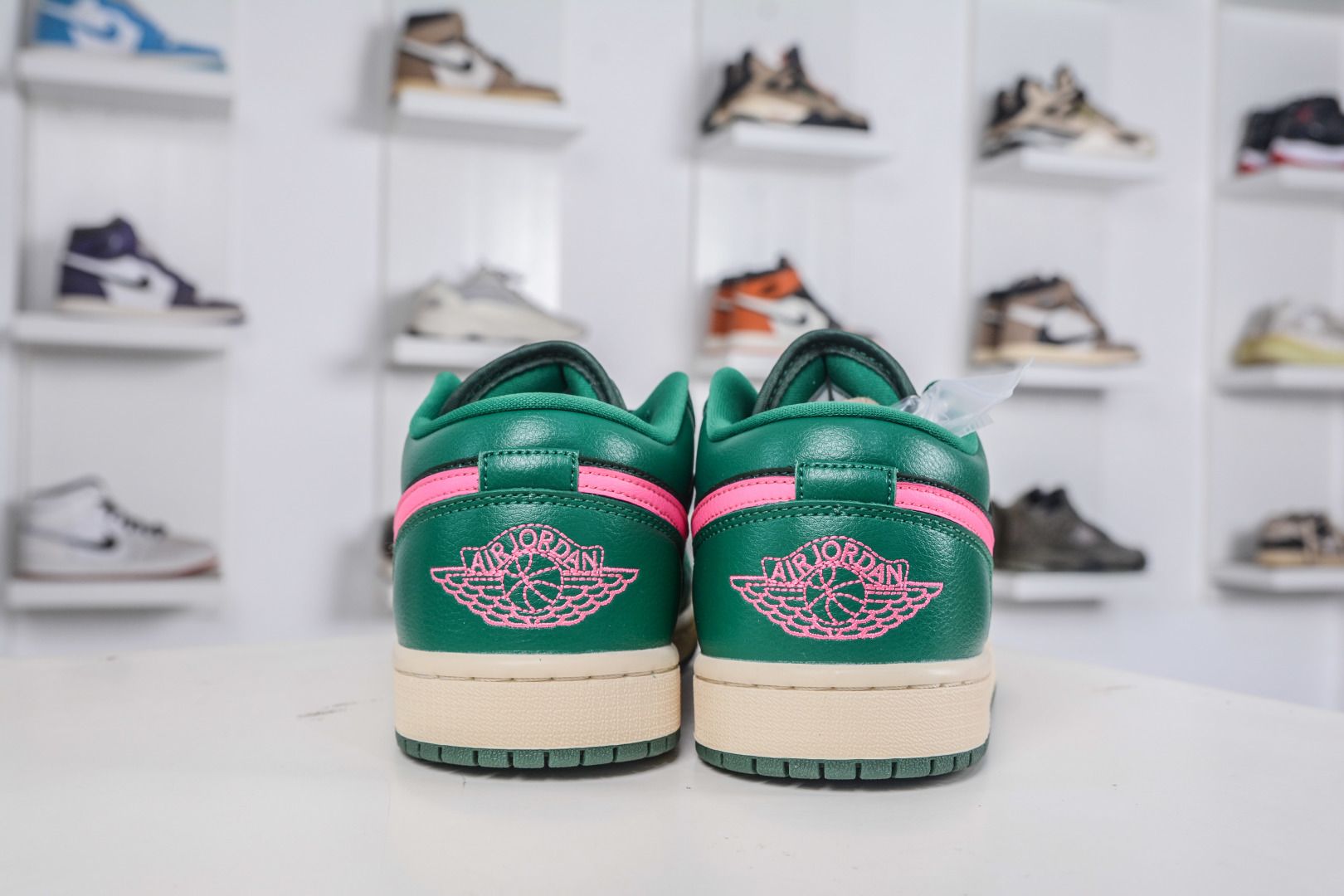 Air Jordan 1 Low Green Pink Leather Sneakers - Stylish, Comfortable & Durable 3 cmp i1760119451704 8322 0 1