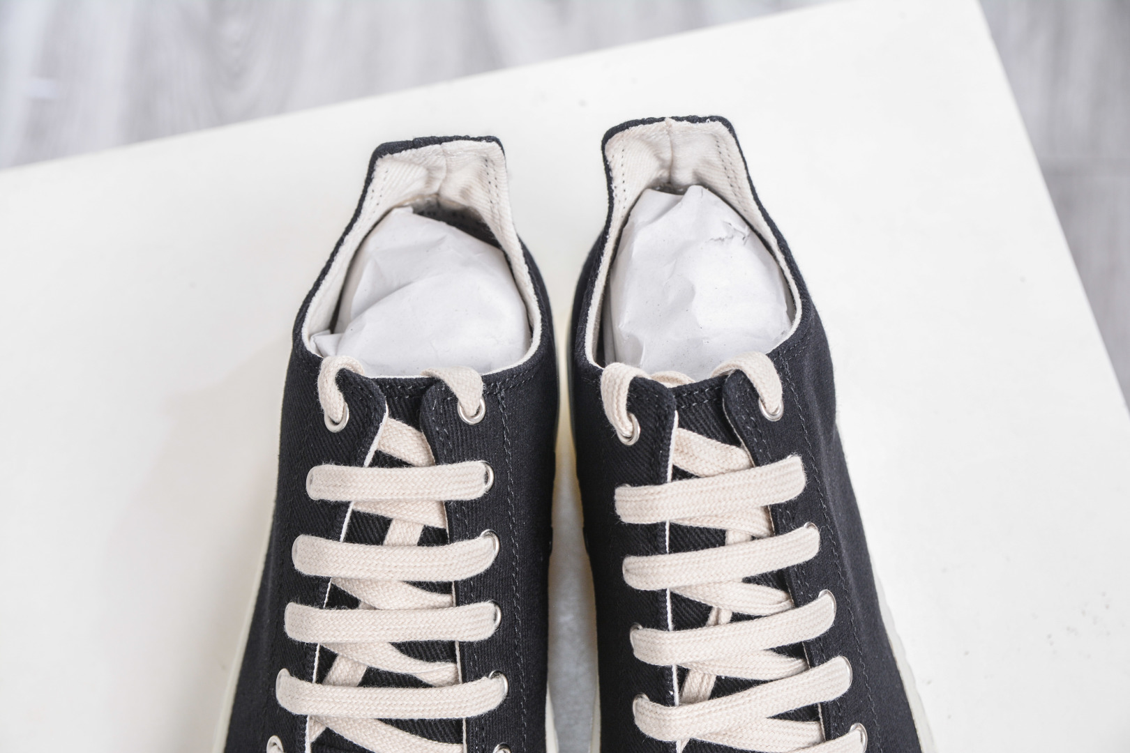 RICK OWENS/RO Hollywood 欧文斯 圆头系带低帮板鞋