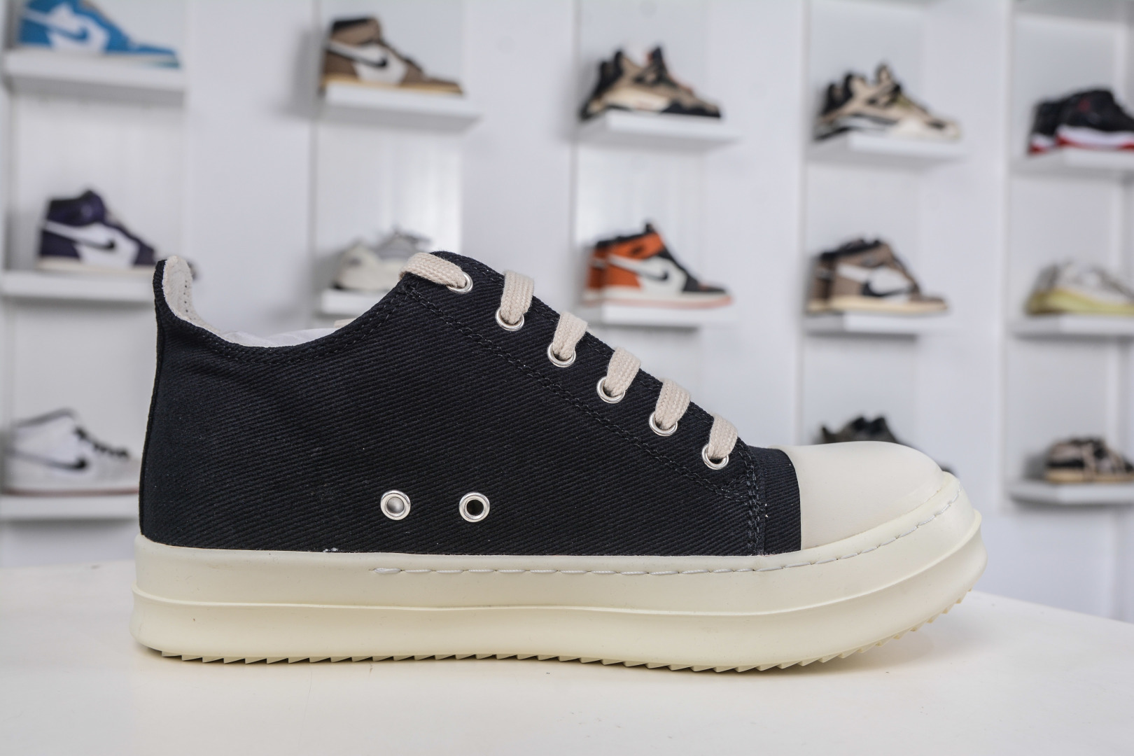 RICK OWENS/RO Hollywood 欧文斯 圆头系带低帮板鞋