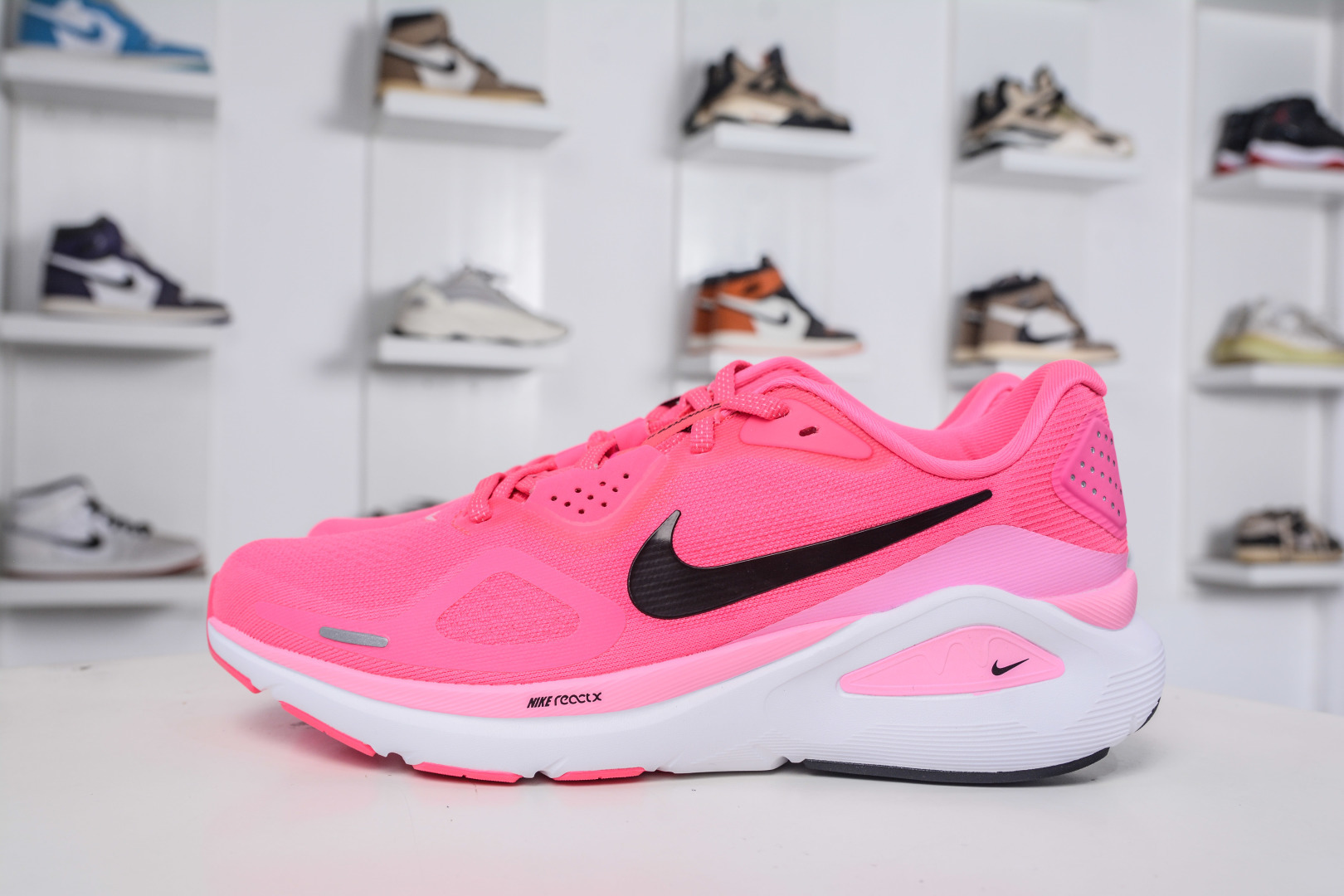 Nike Air Zoom Structure 26 Women's Running Shoes - Pink/Black