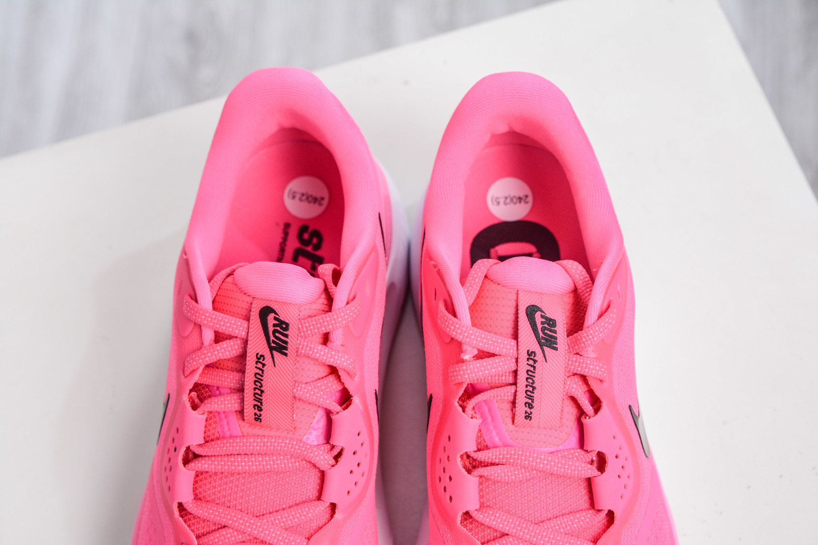 Nike Air Zoom Structure 26 Women's Running Shoes - Pink/Black 8 cmp i1760292371603 665 0 7