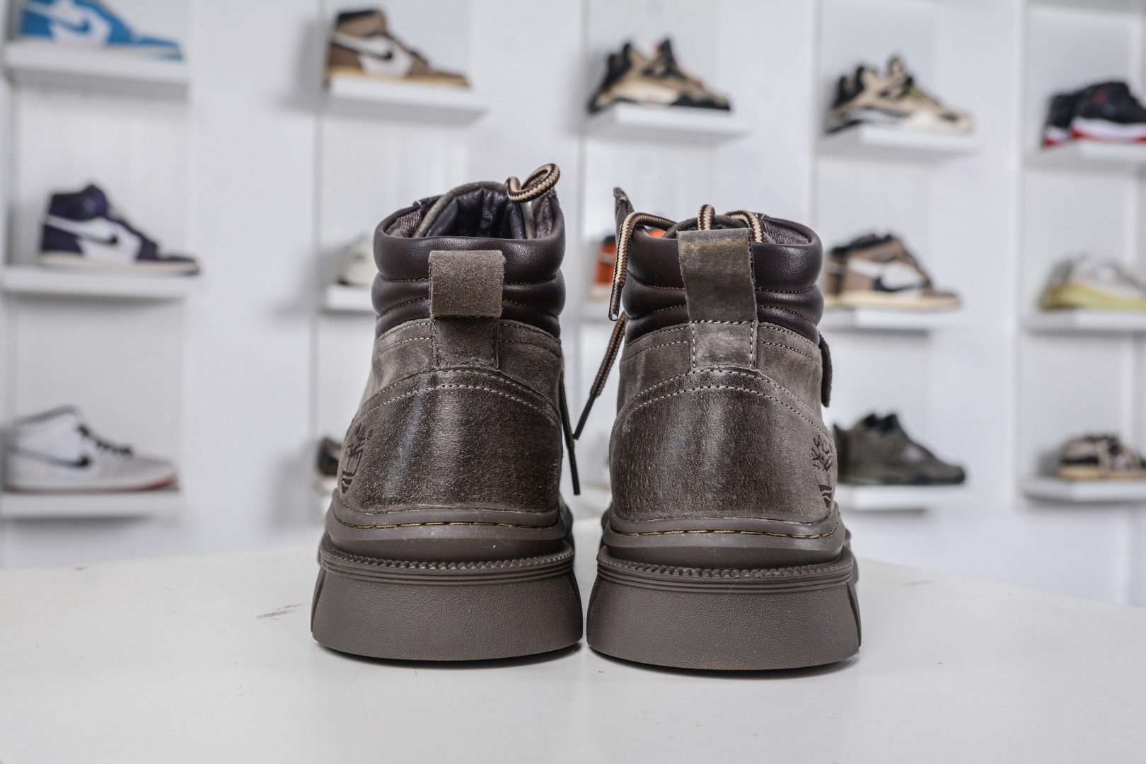 Timberland Men's Premium Waterproof Mid-Cut Boots - Stylish and Durable 2 cmp i1760292705836 6965 0 1