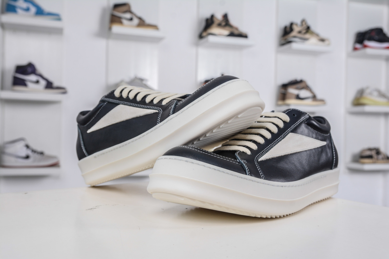 Rick Owens Edfu Low-Top Leather Sneakers - Black & White Designer Shoes 4 cmp i1760292862770 3393 0 3