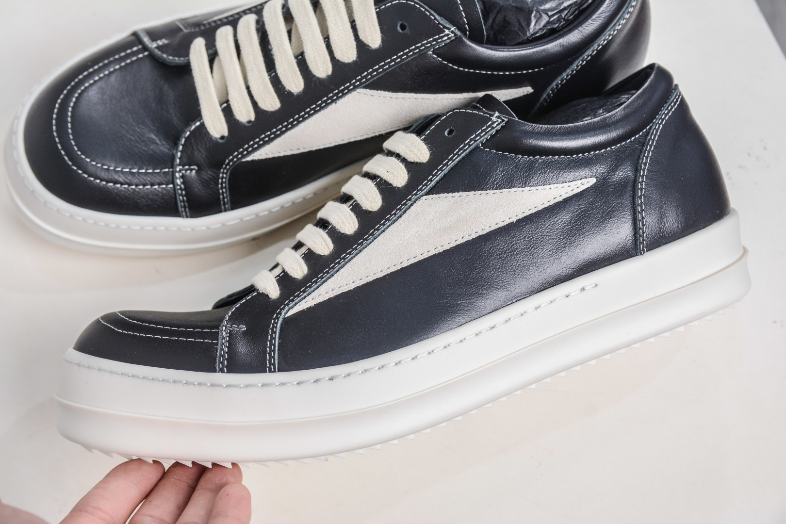 Rick Owens Edfu Low-Top Leather Sneakers - Black & White Designer Shoes 7 cmp i1760292864222 3707 0 6