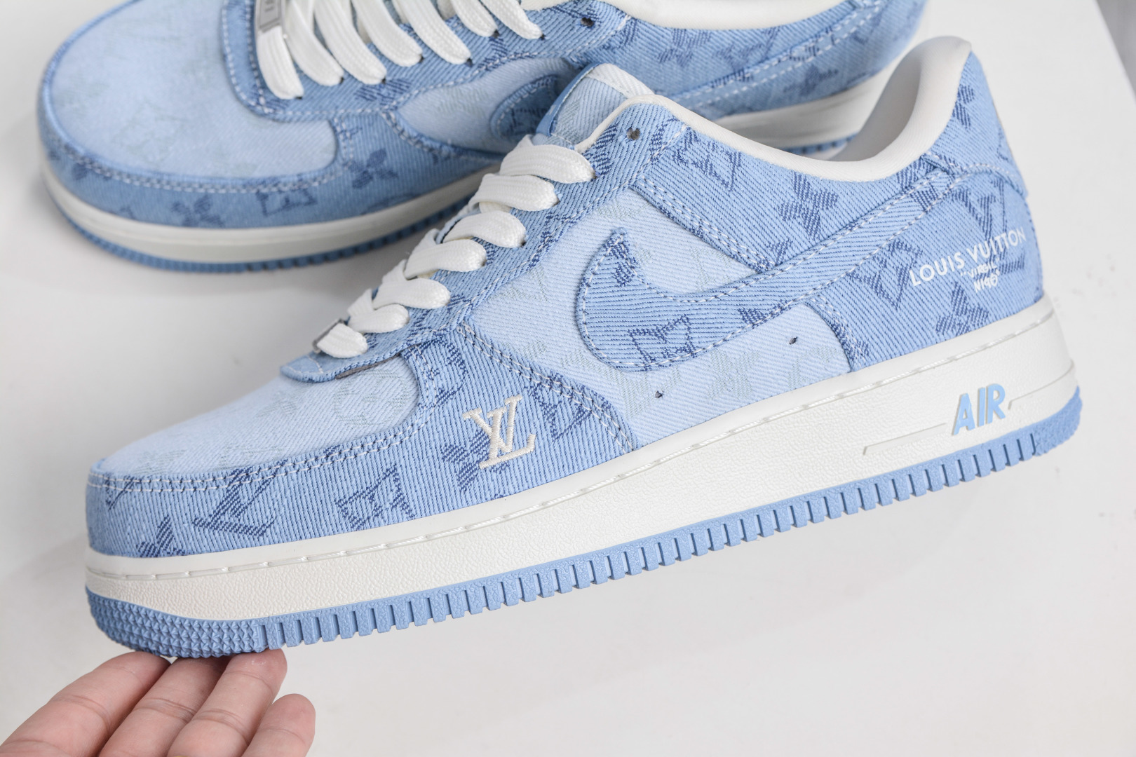Nike Air Force 1 Low 07 x Louis Vuitton LV联名-浅蓝牛仔 YF9511-823
