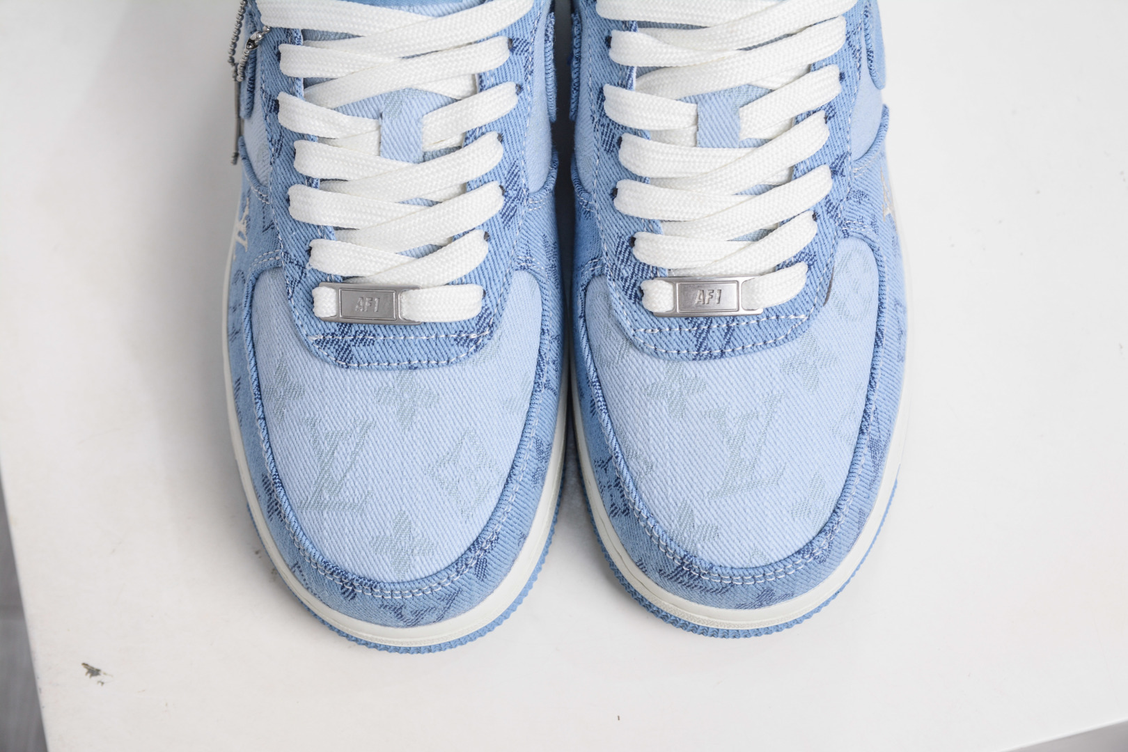 Nike Air Force 1 Low 07 x Louis Vuitton LV联名-浅蓝牛仔 YF9511-823