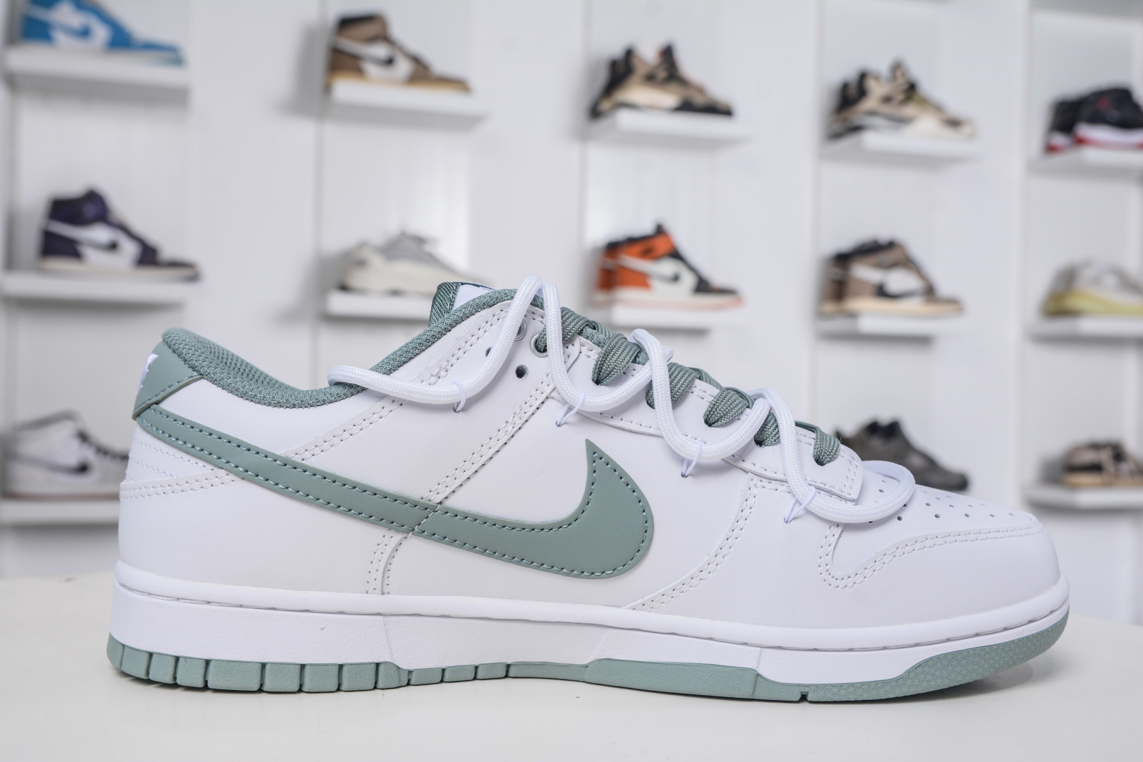 Nike Dunk Low 雾绿 WG0528-102