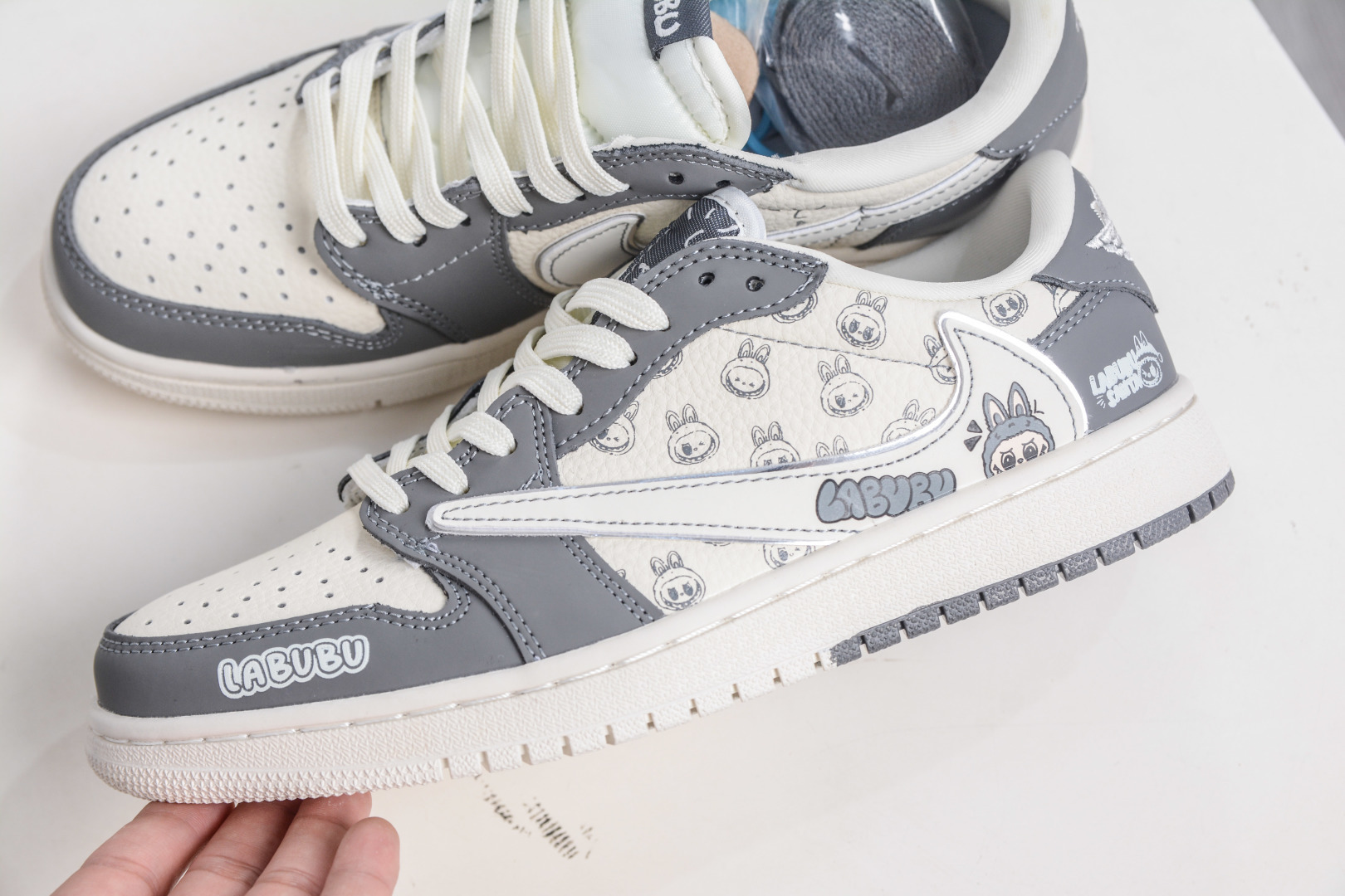 TS x Air Jordan AJ1 Low X LABUBU 低帮联名拉布布-灰白 LD2028-055