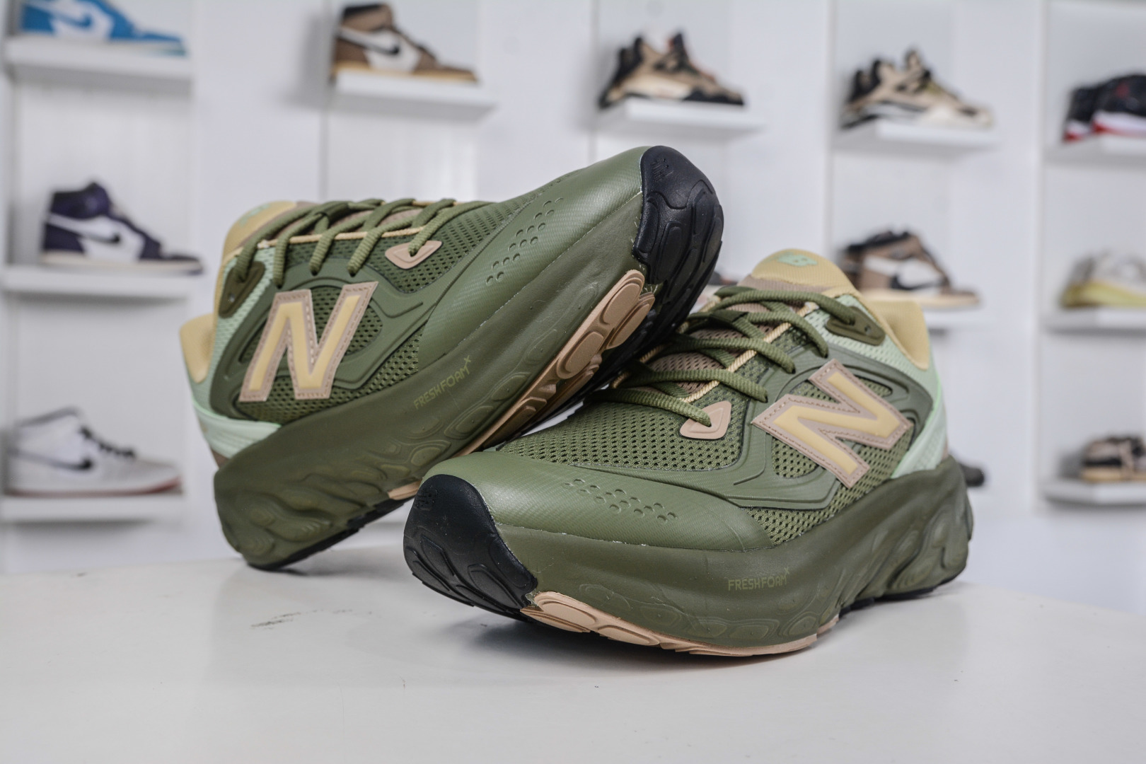 New Balance NB FuelCell Supercomp NB跑步鞋 UTRNAD-莆田鞋,莆田鞋货源,高仿鞋,高仿鞋货源,安福档口,莆田高仿鞋,莆田鞋批发,高仿鞋批发,莆田高仿运动鞋,高仿运动鞋,莆田运动鞋 New Balance NB FuelCell Supercomp NB跑步鞋 UTRNAD