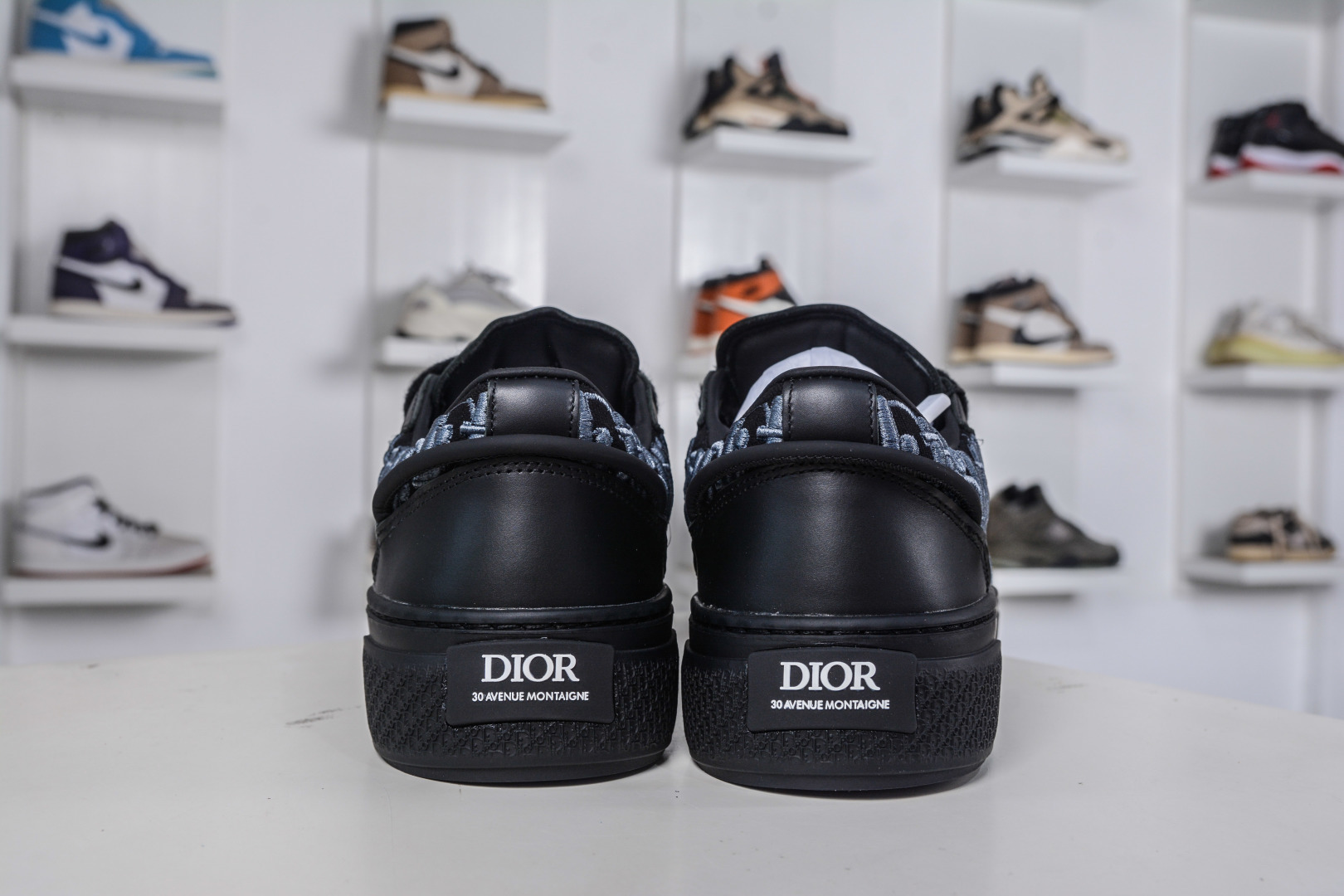 Dior B33 运动鞋2024秋季新品 重新诠释经网球鞋 3SN303ZWNYQ H900