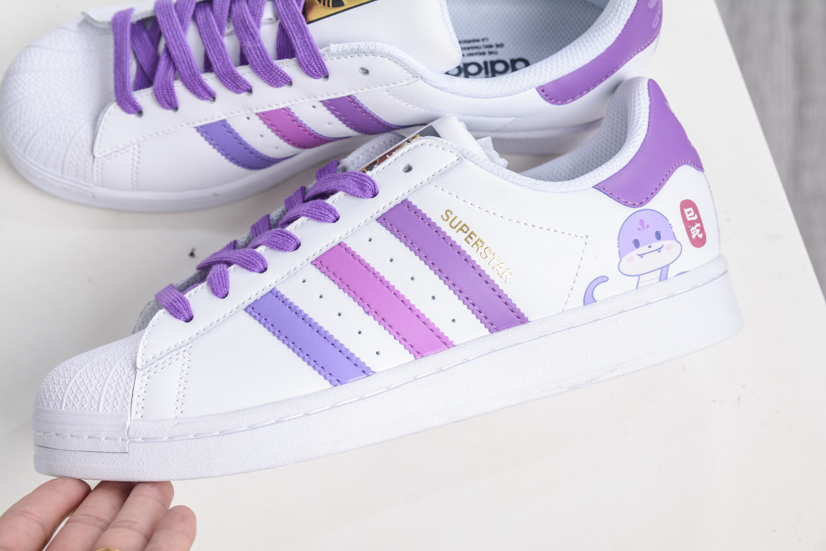 Adidas Originals Superstar II Custom Graffiti Low-Top Casual Sneakers 8 cmp i1760455959797 3267 0 6