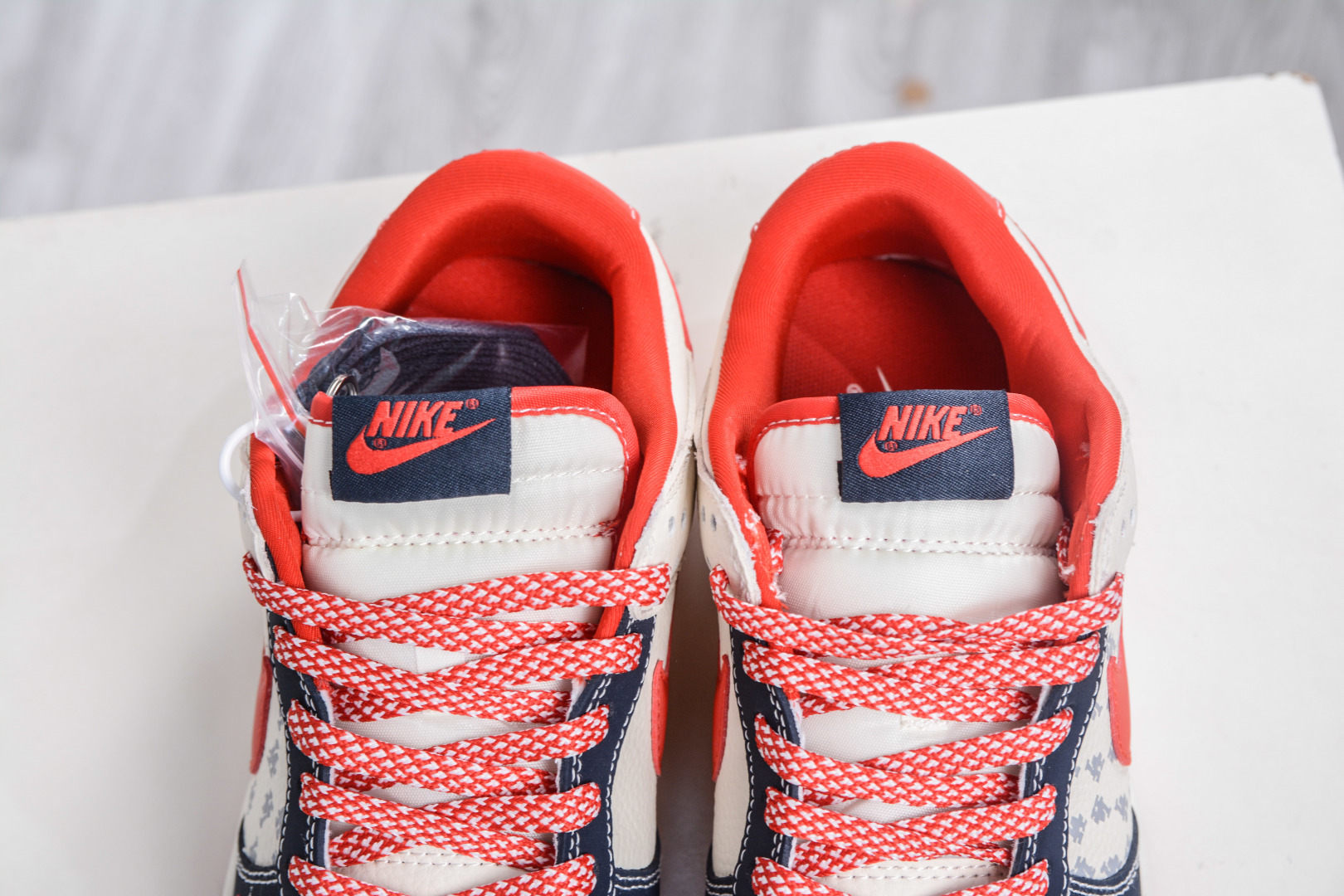 Nike SB Dunk Low MLB Yankees - Premium Craftsmanship, Iconic Design 9 cmp i1760456464549 6515 0 7